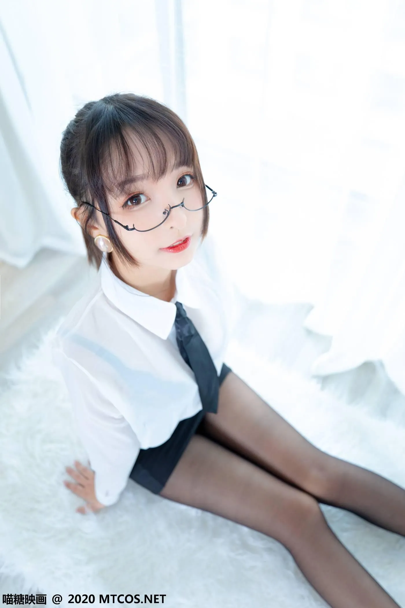 [喵糖映画] VOL.202 OL制服裙[70P]插图4
