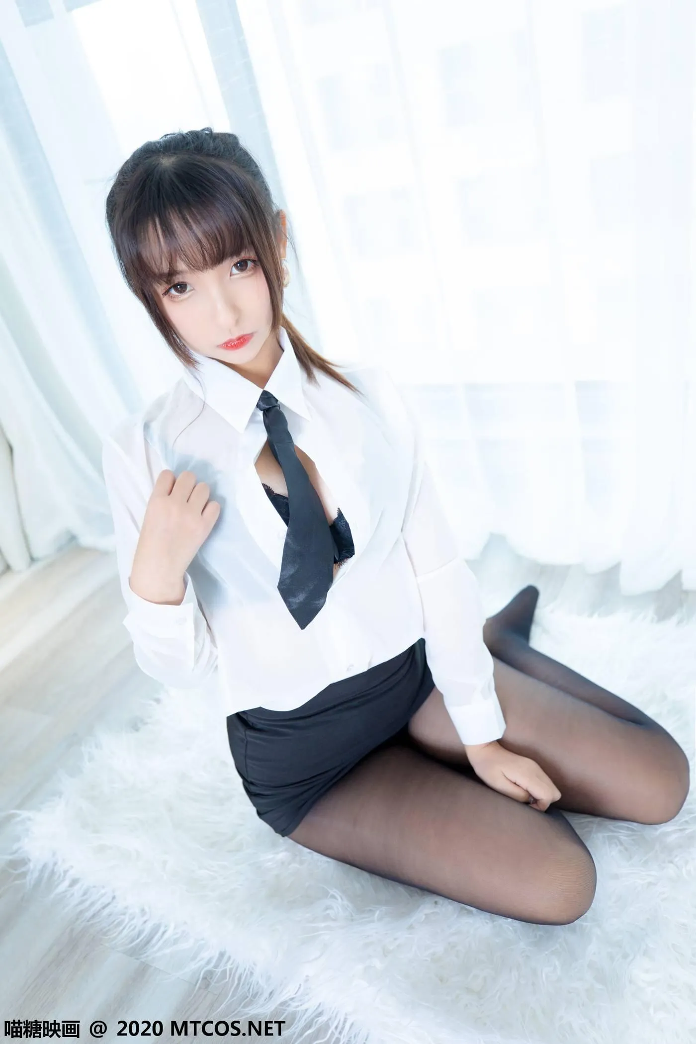 [喵糖映画] VOL.202 OL制服裙[70P]插图2