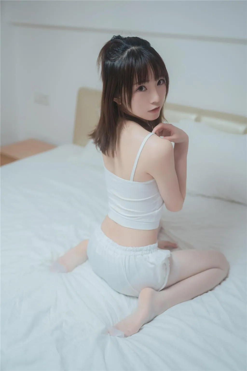 [喵糖映画] VOL.269 白色套装[40P]插图