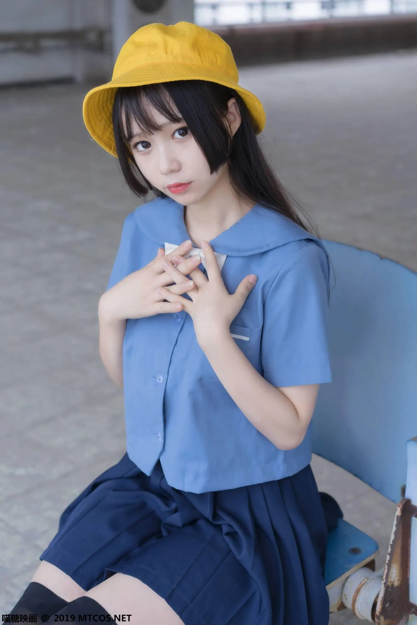 [喵糖映画] VOL.070 半度度度喵 小黄帽女孩[48P]插图3