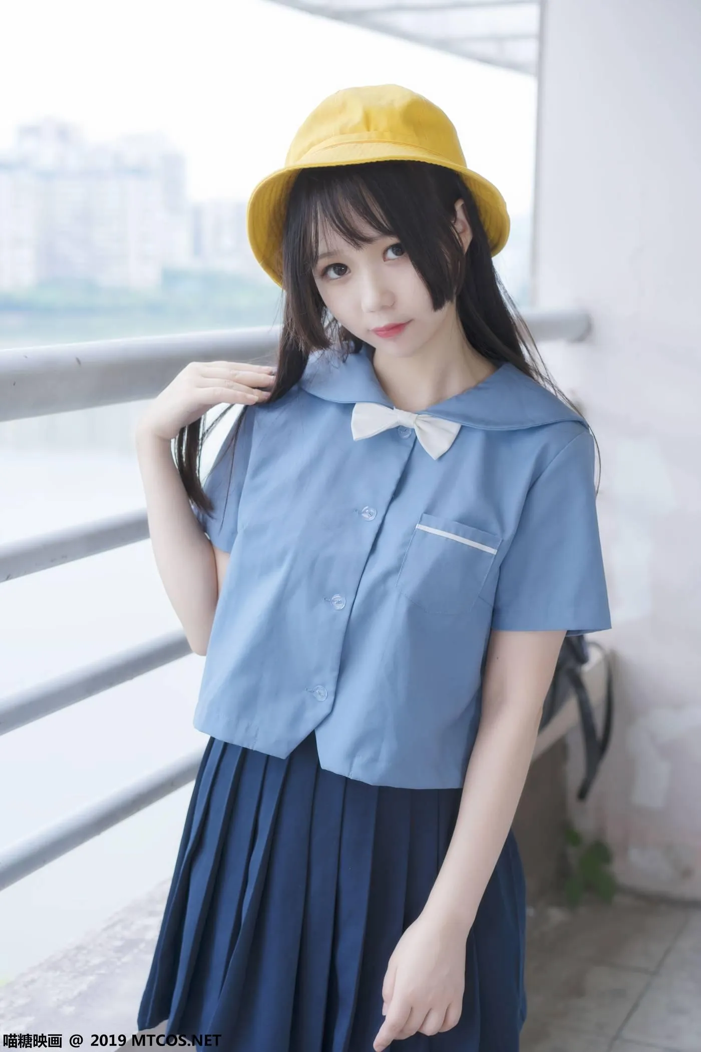 [喵糖映画] VOL.070 半度度度喵 小黄帽女孩[48P]插图