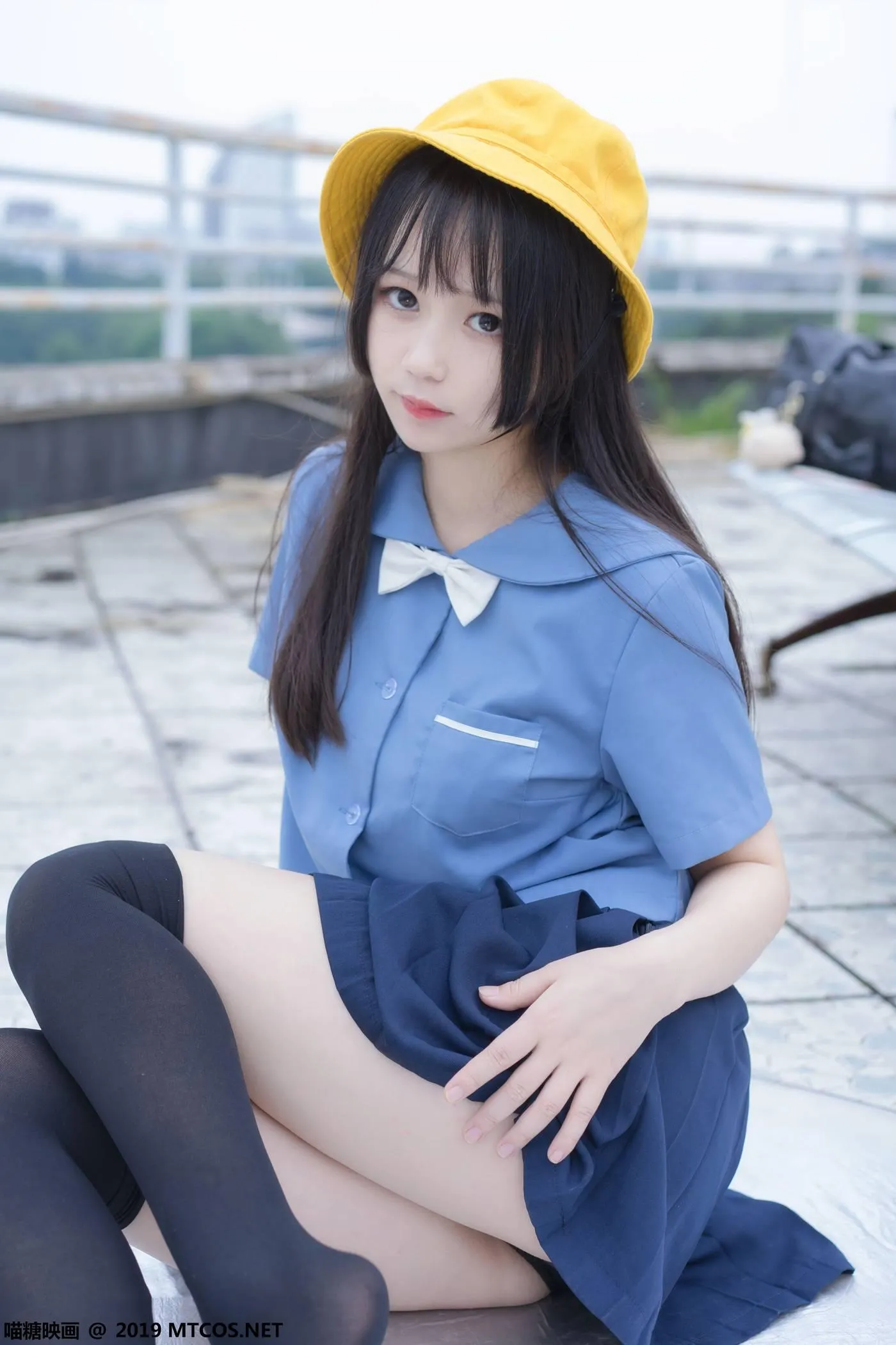 [喵糖映画] VOL.070 半度度度喵 小黄帽女孩[48P]插图1