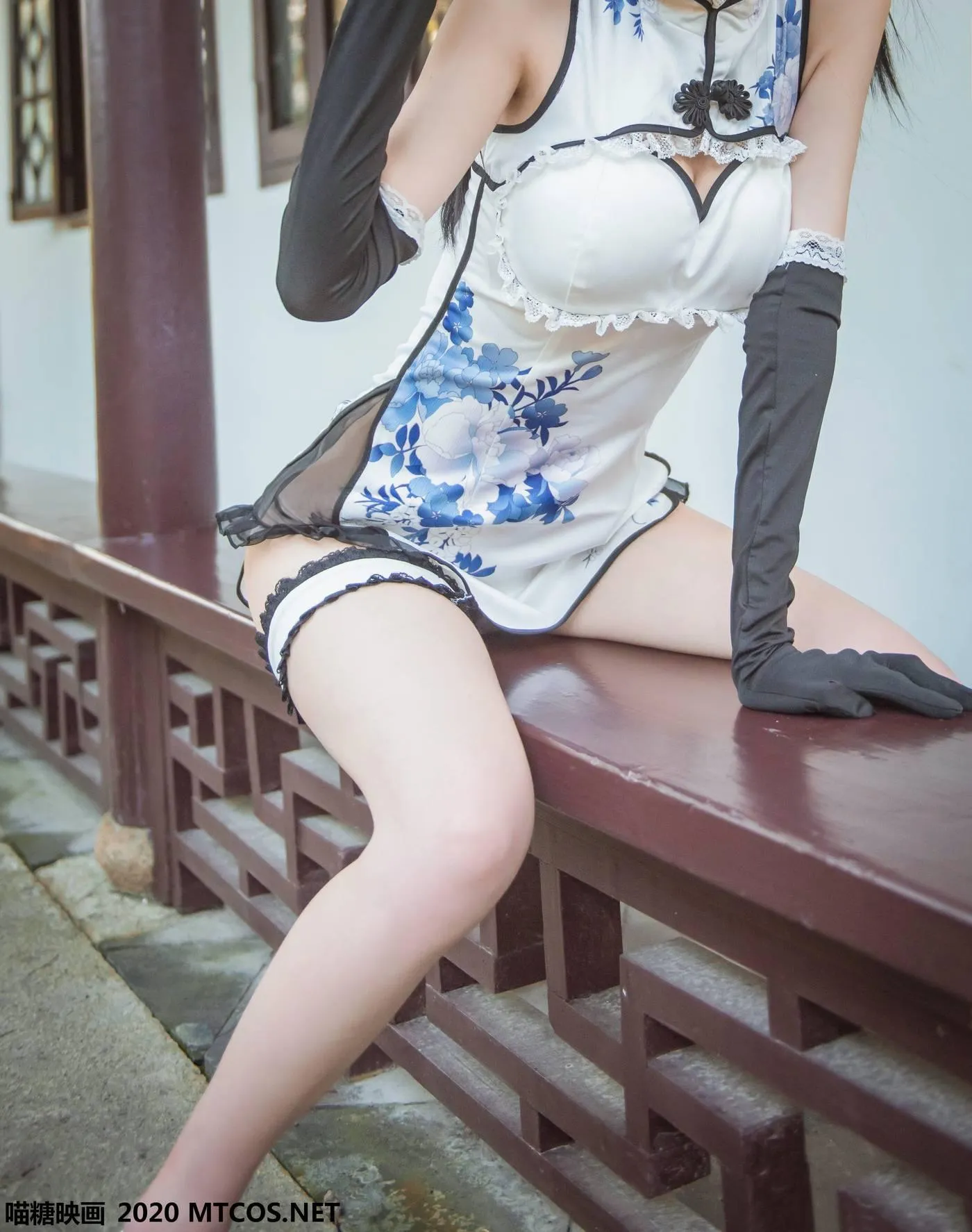 [喵糖映画] HML.012 瓶儿旗袍[25P]插图7