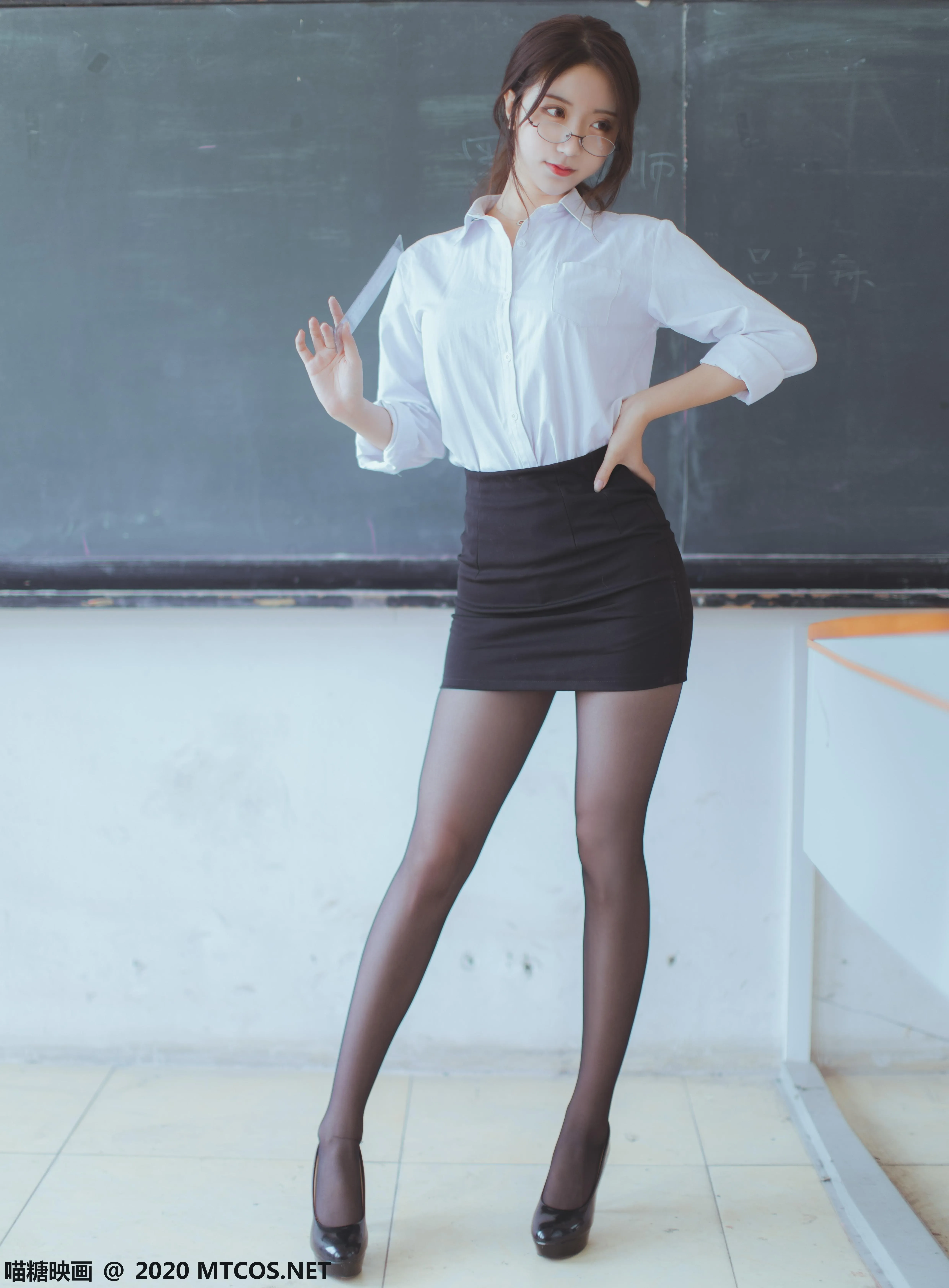 [喵糖映画] VOL.282 OL制服[29P]插图