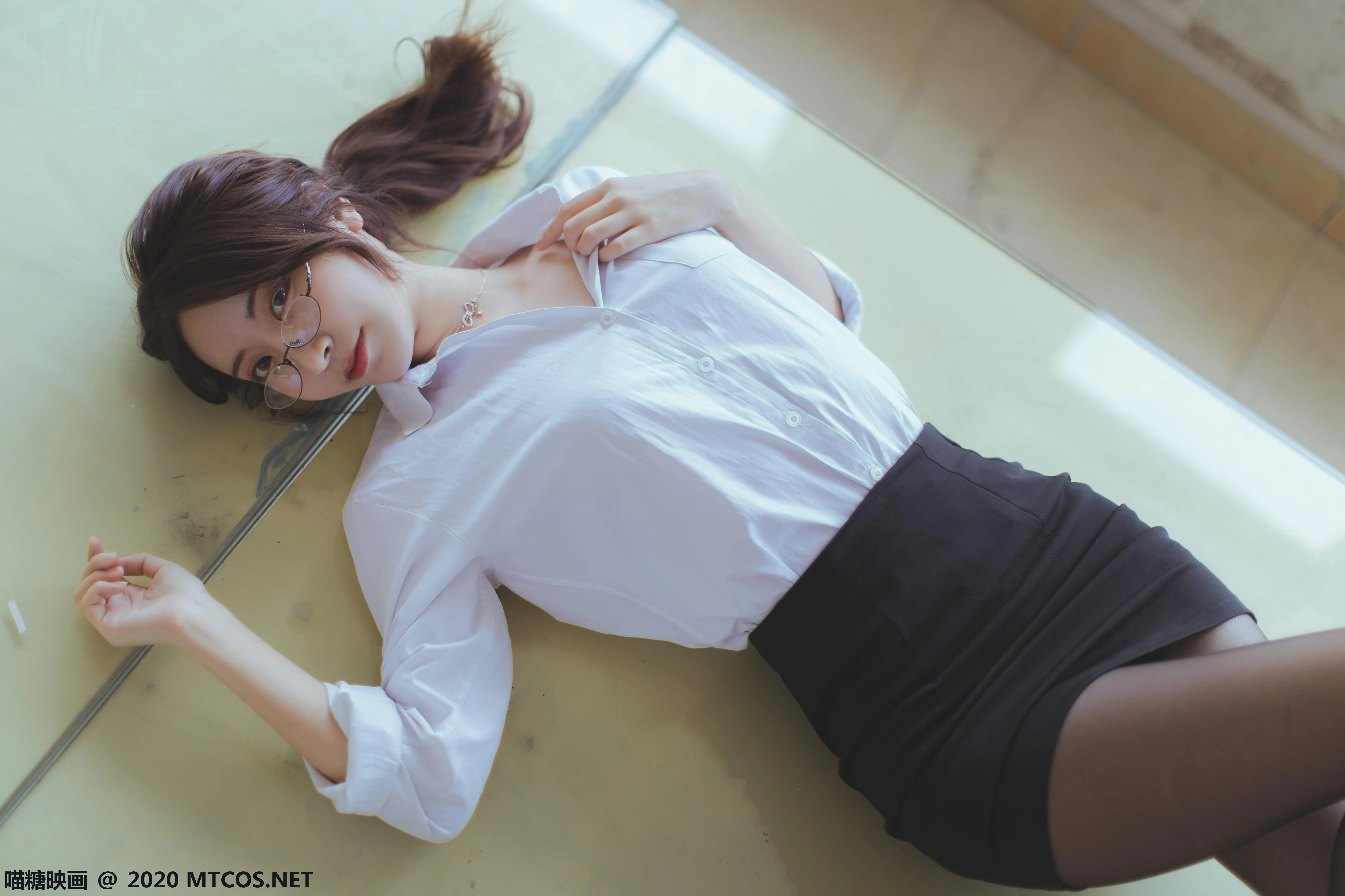 [喵糖映画] VOL.282 OL制服[29P]插图6