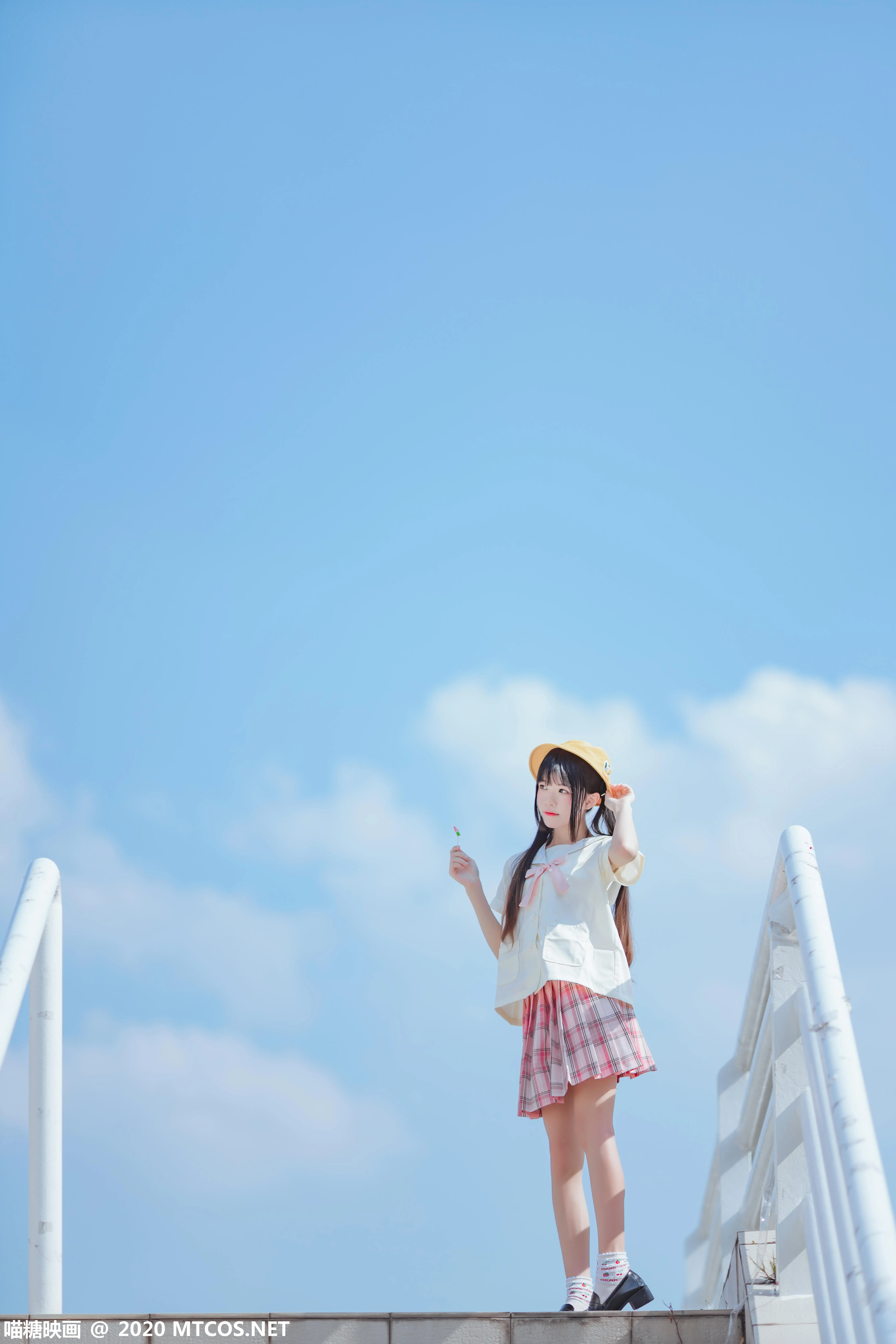 [喵糖映画] VOL.256 户外小黄帽[22P]插图3