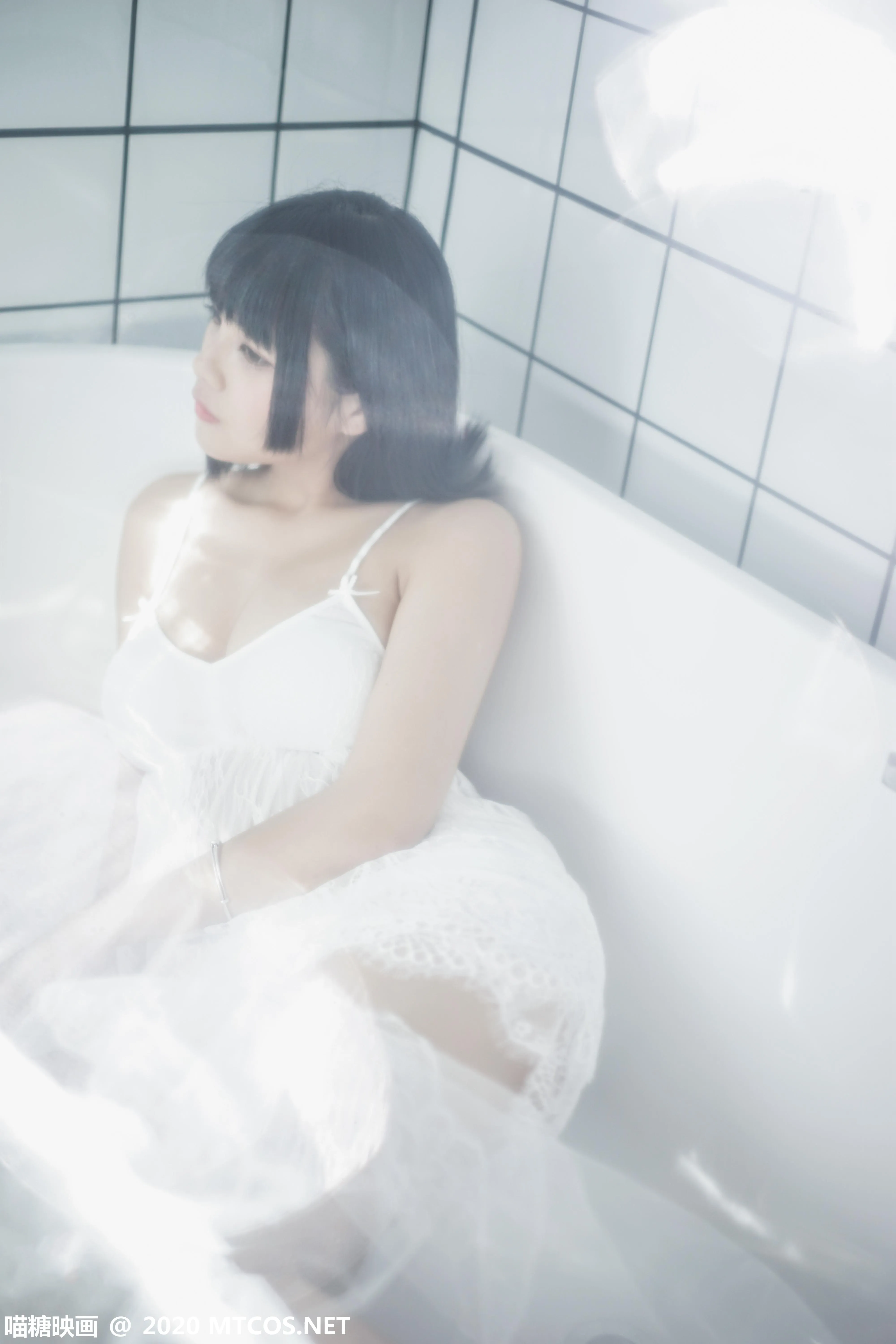 [喵糖映画] VOL.255 浴缸里的兔子[40P]插图3