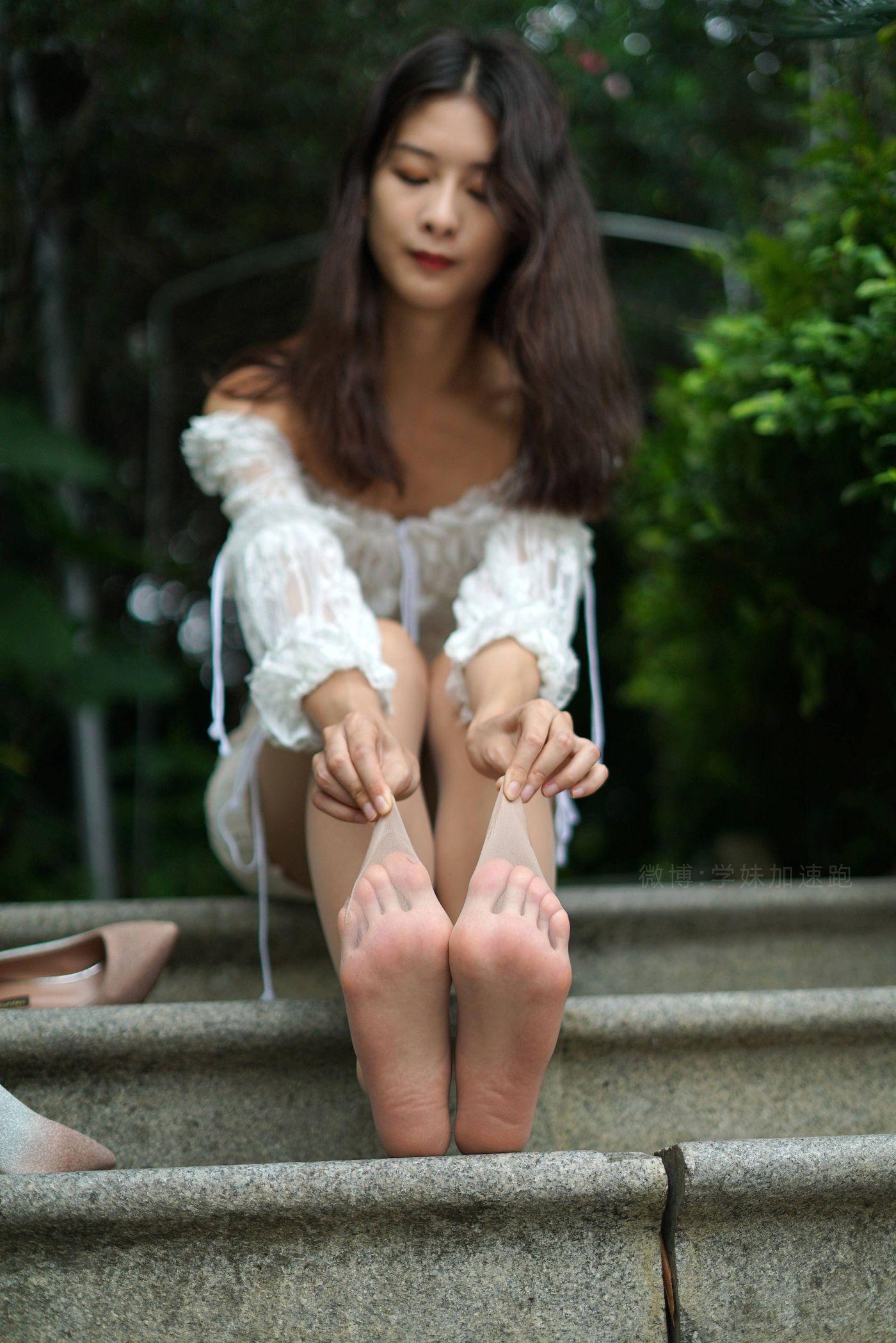 学妹加速跑 XM096《秋游的小七》[93P]插图2