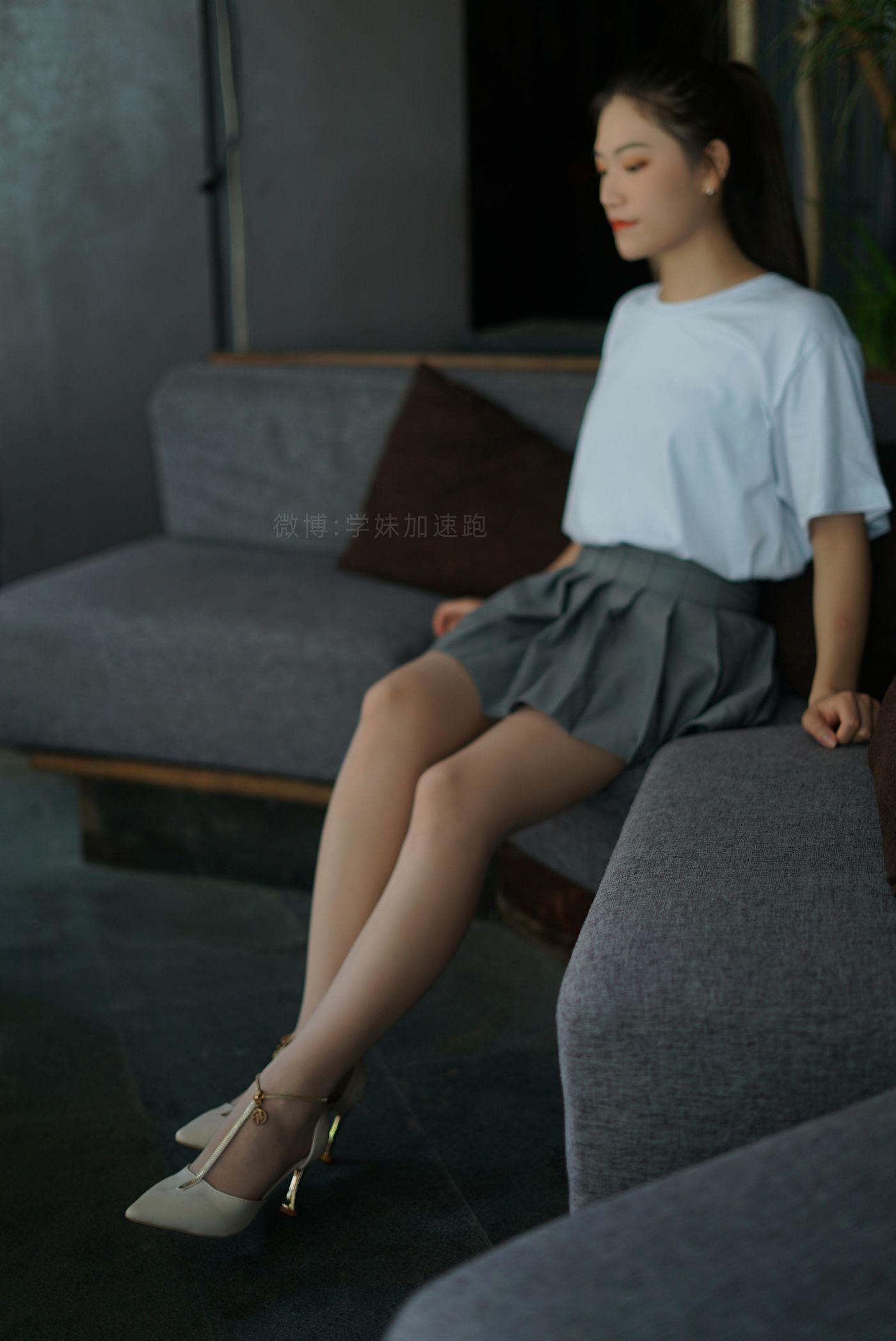 学妹加速跑 XM053《灰裙下的丝玲玲》[99P]插图7