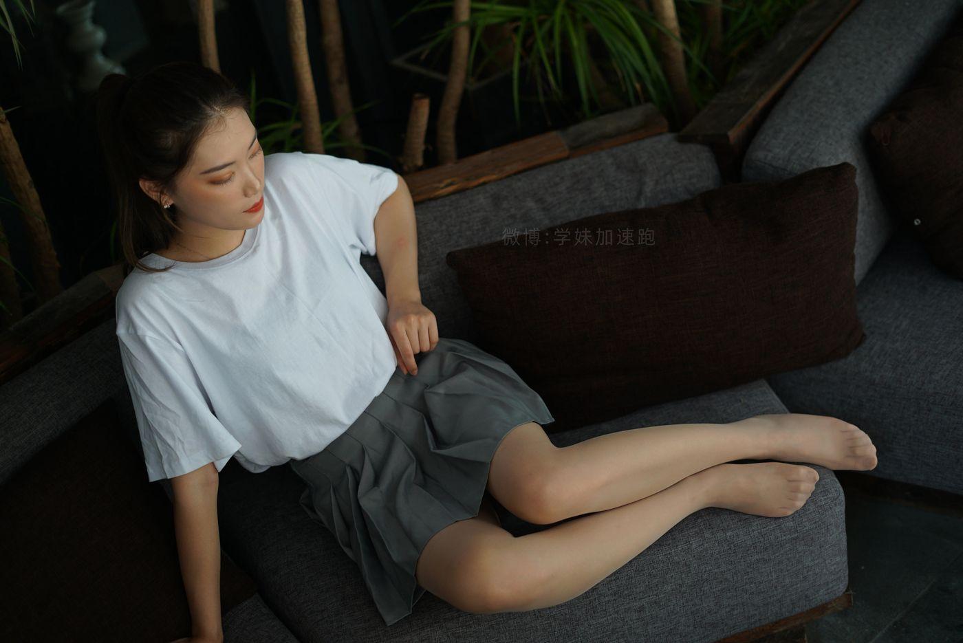 学妹加速跑 XM053《灰裙下的丝玲玲》[99P]插图5