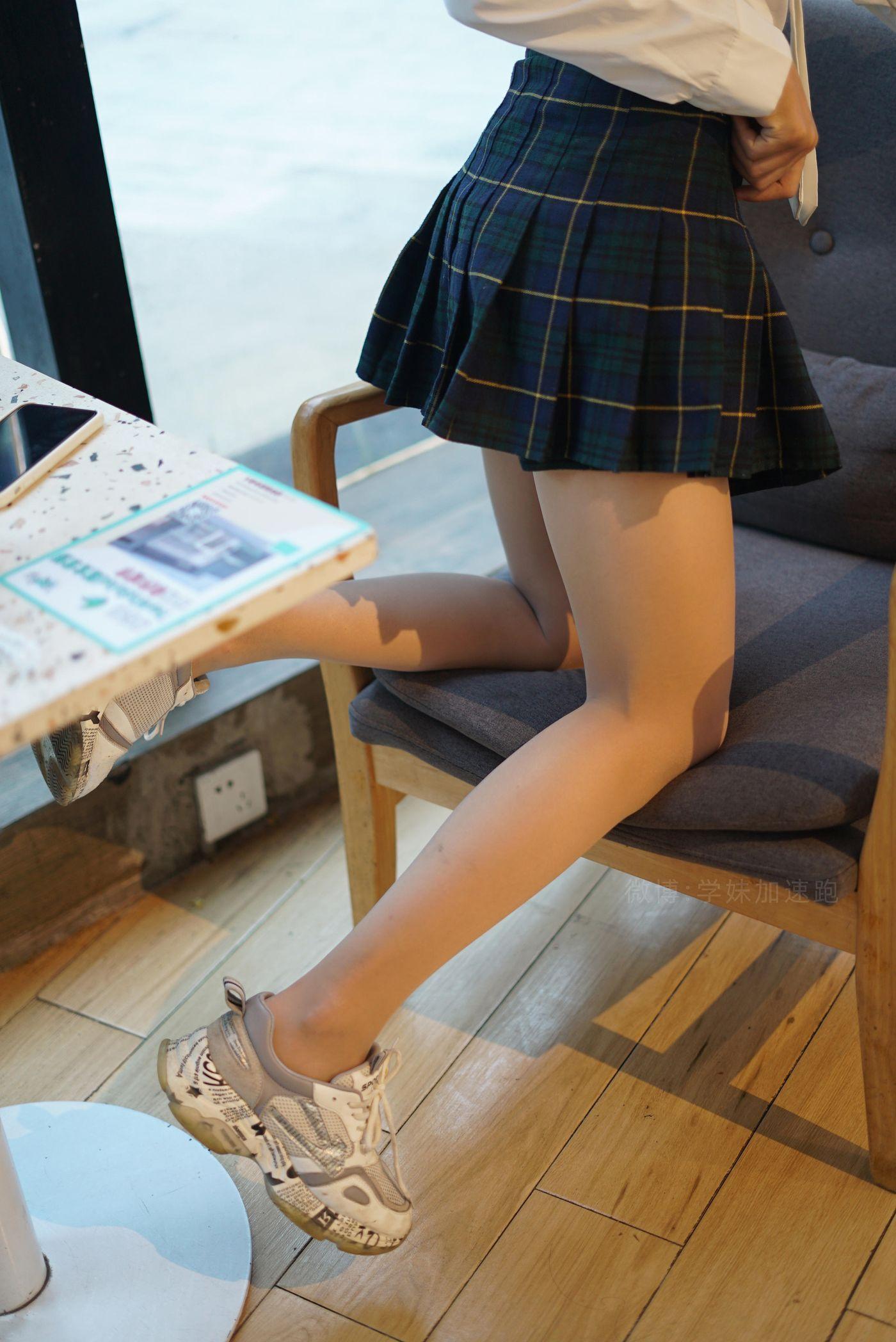 学妹加速跑 XM052《清纯学院风，性感天鹅绒敏儿》[87P]插图9