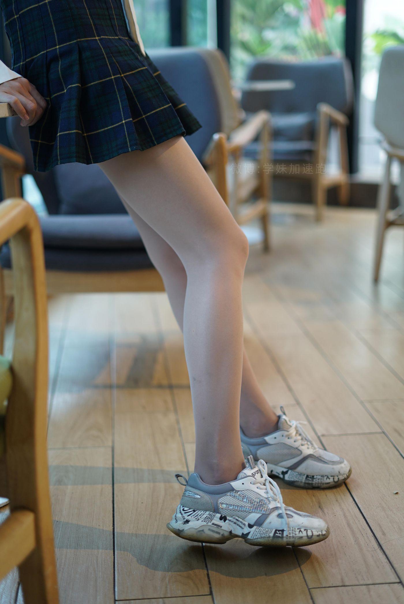 学妹加速跑 XM052《清纯学院风，性感天鹅绒敏儿》[87P]插图8