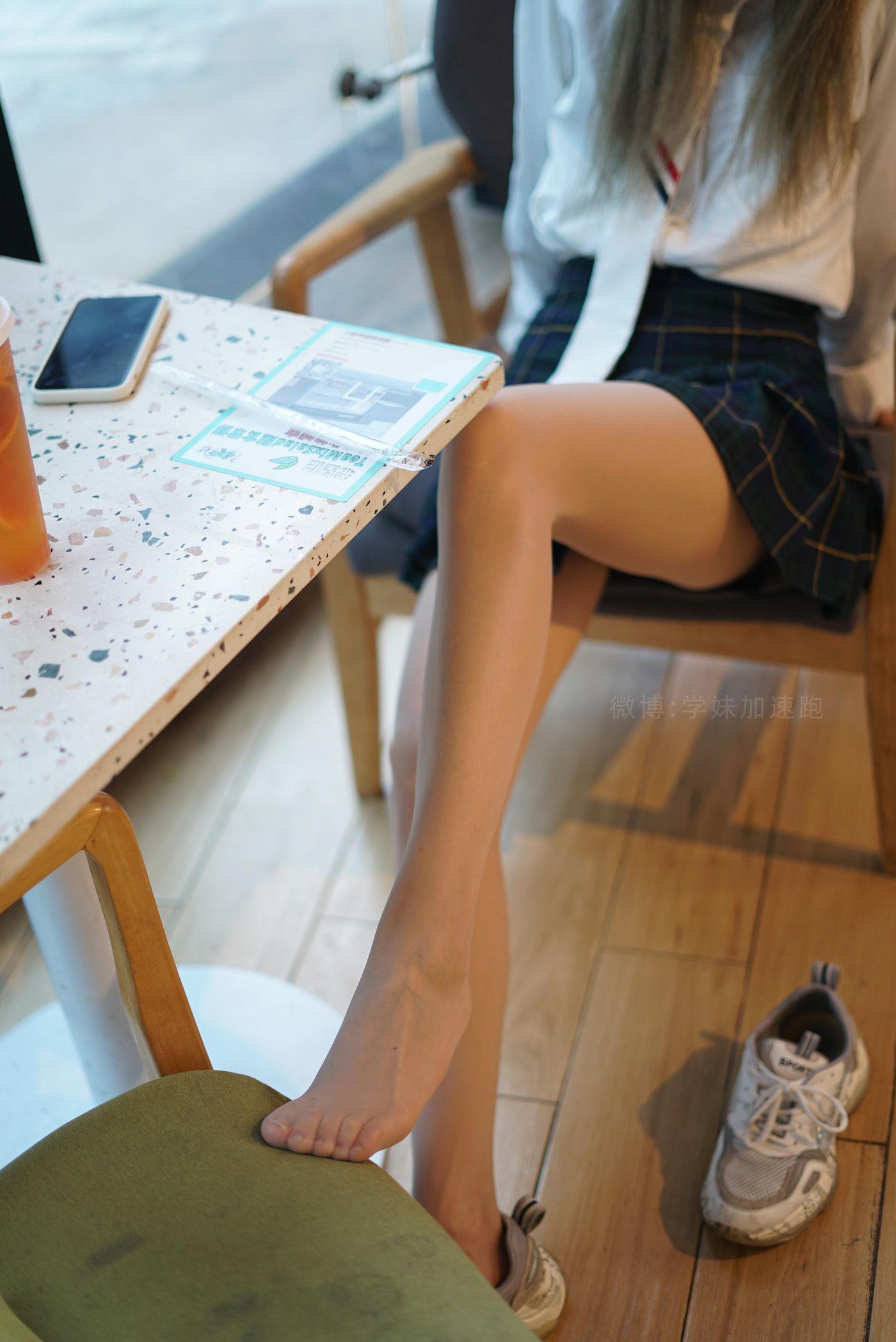 学妹加速跑 XM052《清纯学院风，性感天鹅绒敏儿》[87P]插图1