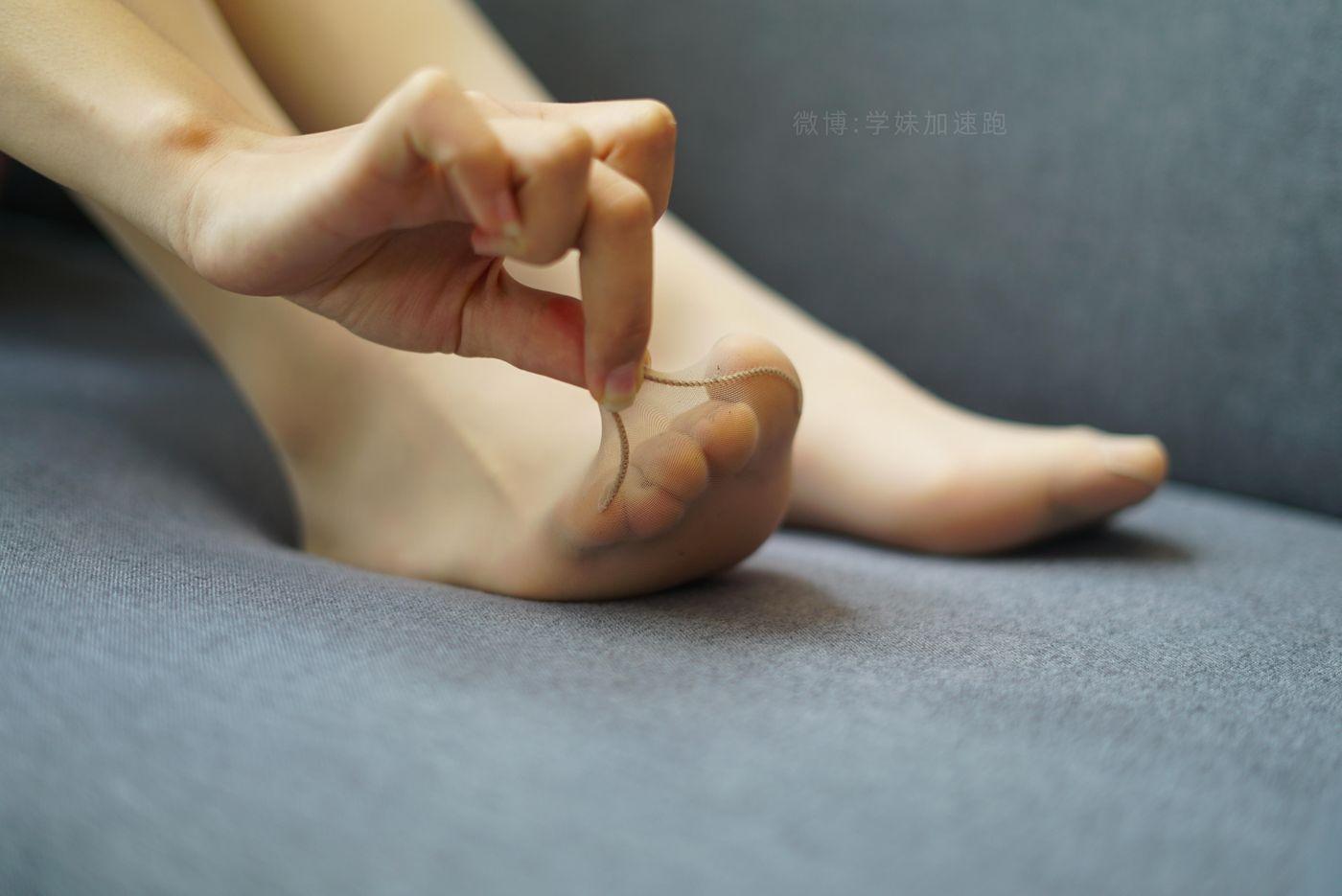 学妹加速跑 XM055《穿粉裙的小可爱敏儿》[89P]插图1