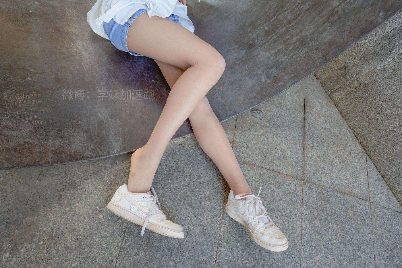 学妹加速跑 XM006《丝丝学妹3》[88P]插图1