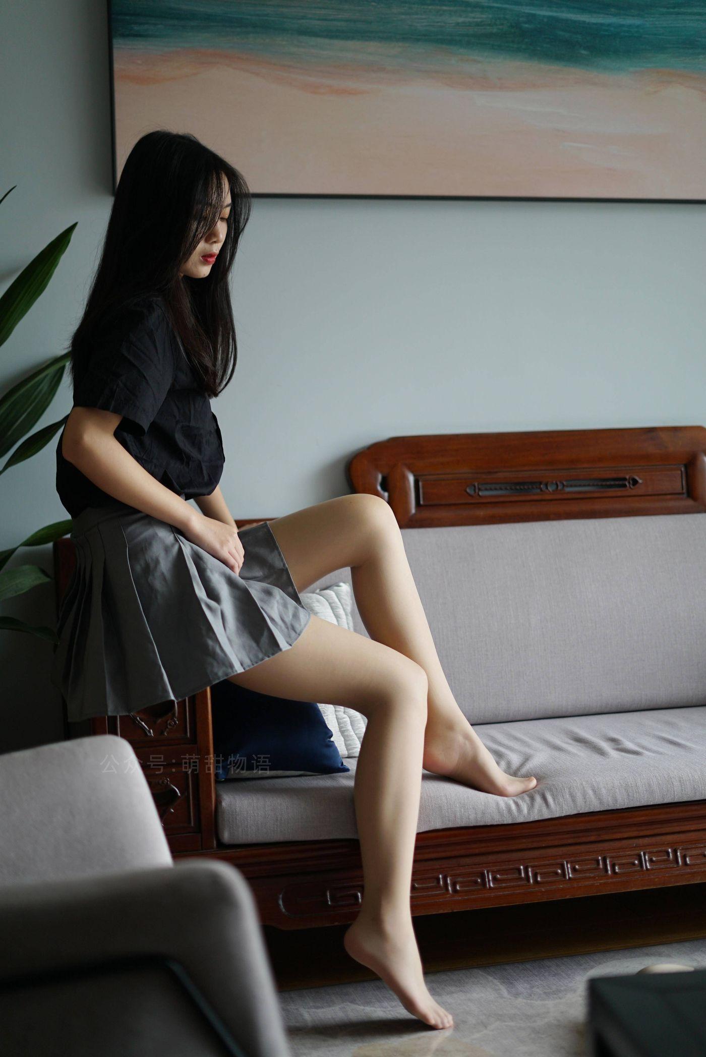 萌甜物语 XM121《短裙黑衬衣-小苏》[97P]插图1