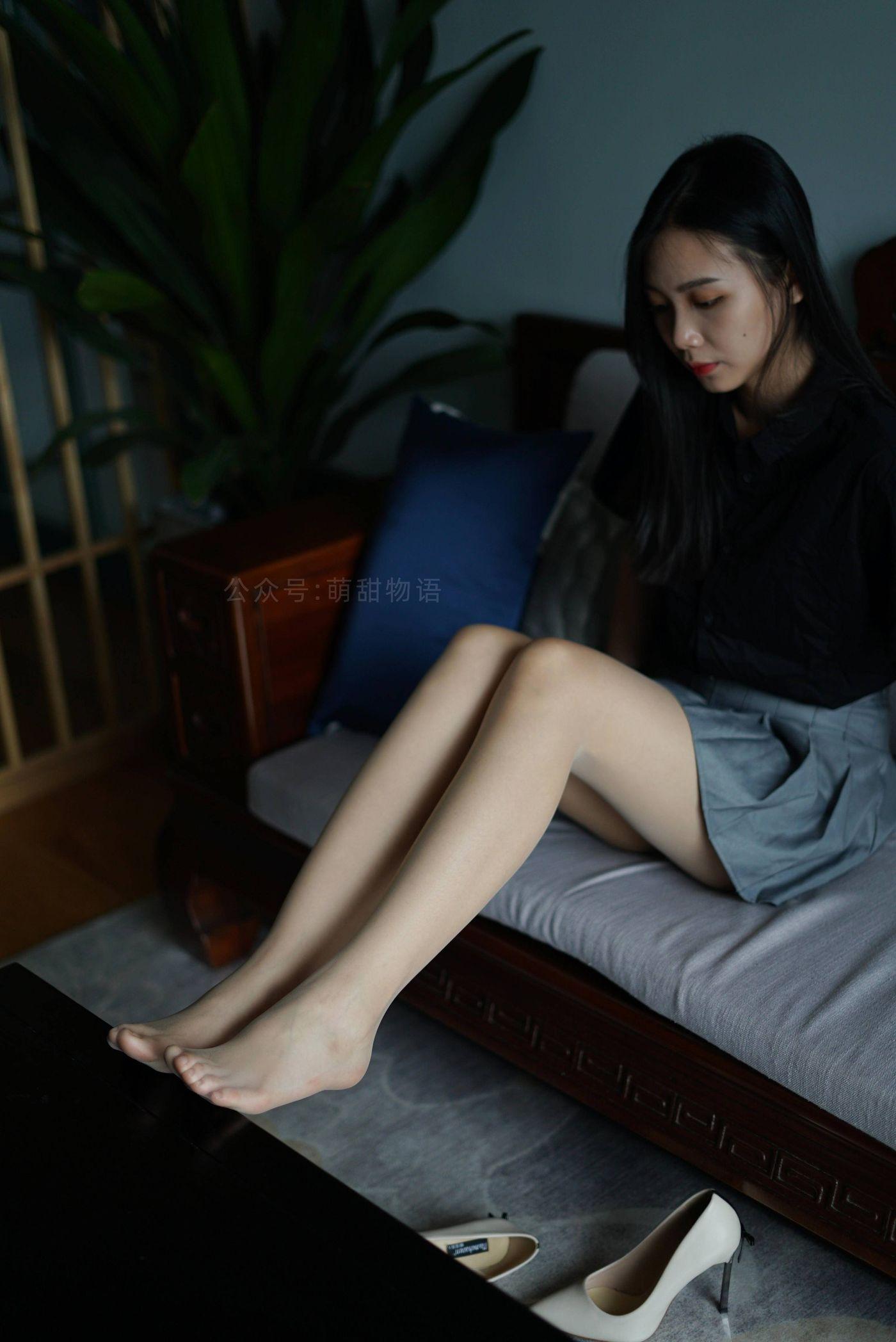 萌甜物语 XM121《短裙黑衬衣-小苏》[97P]插图1