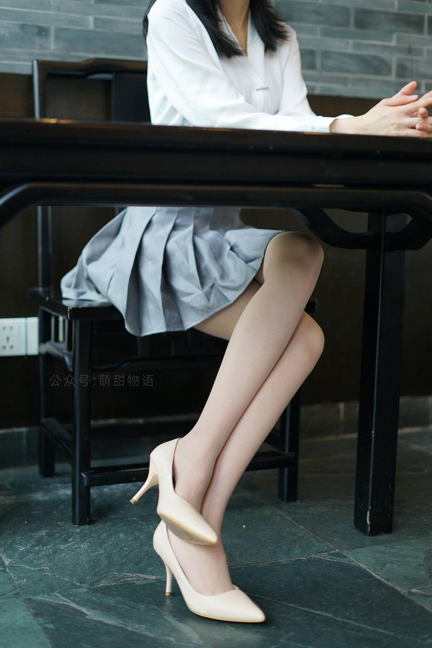 萌甜物语 XM118《慵懒的衬衣-腿腿》[102P]插图4