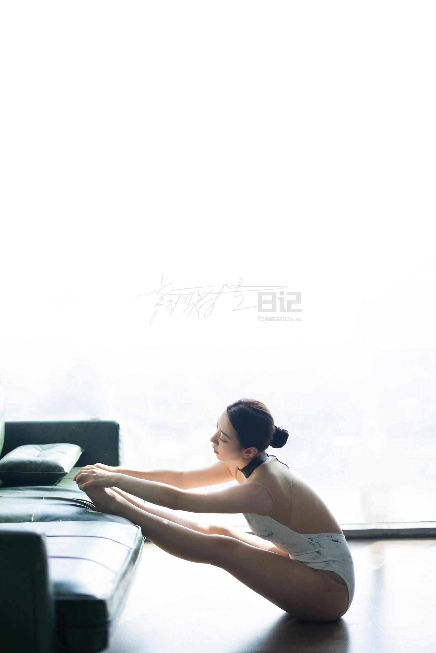 [GALLI嘉丽]舞蹈生日记 068 – 子琪姐姐[53P]插图7