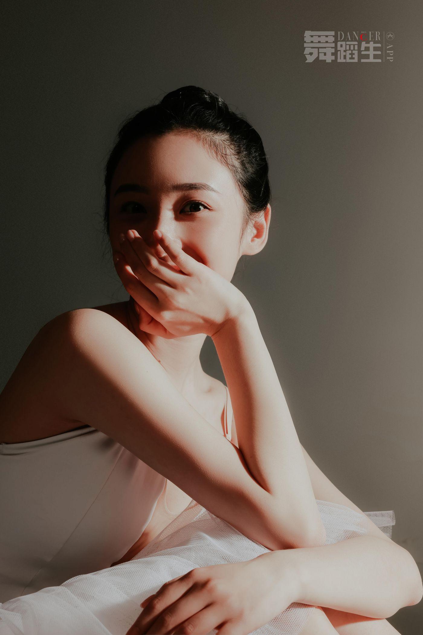 [GALLI嘉丽]舞蹈生日记 088 – 快乐舞步 余羽[40P]插图2
