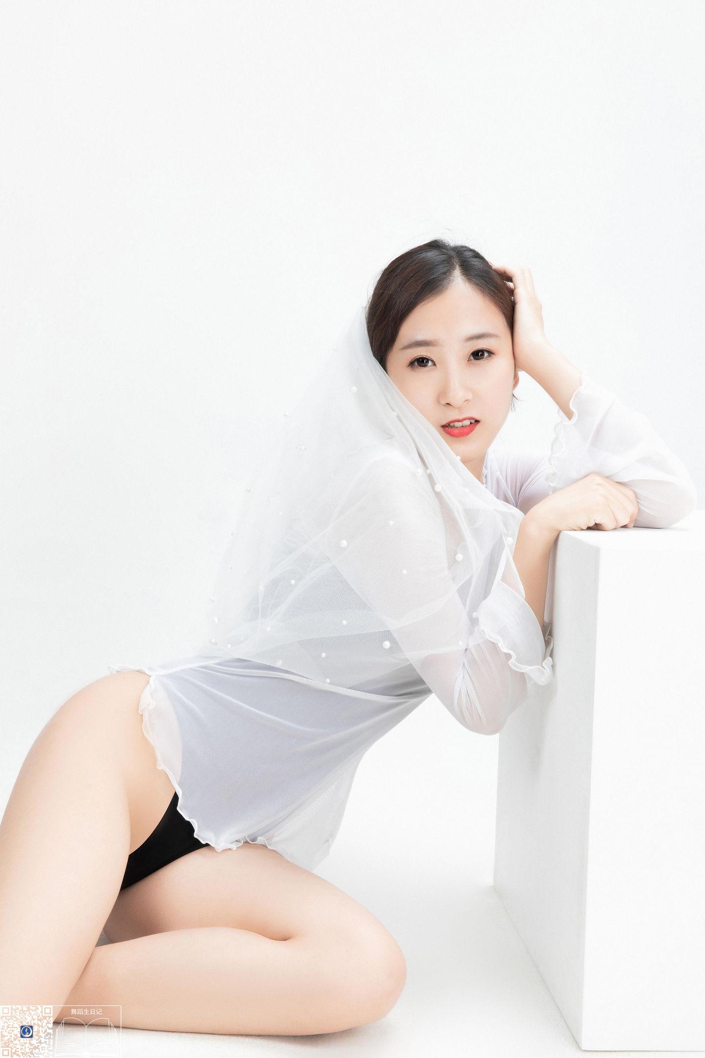 [GALLI嘉丽]舞蹈生日记 041 – 佳美[41P]插图3
