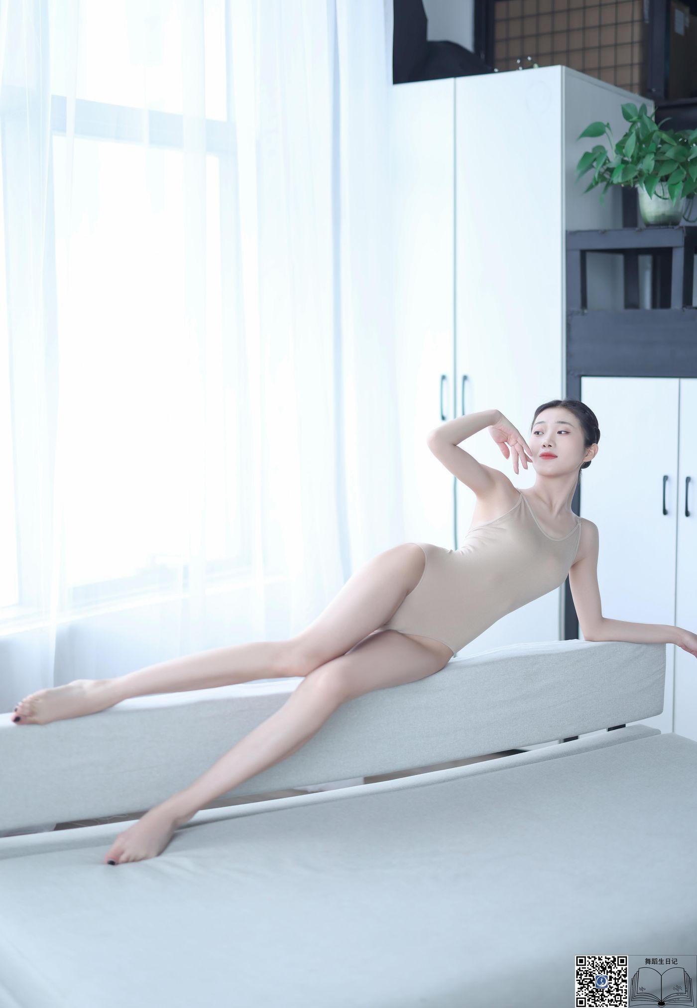 [GALLI嘉丽]舞蹈生日记 054 – 茜茜[49P]插图8