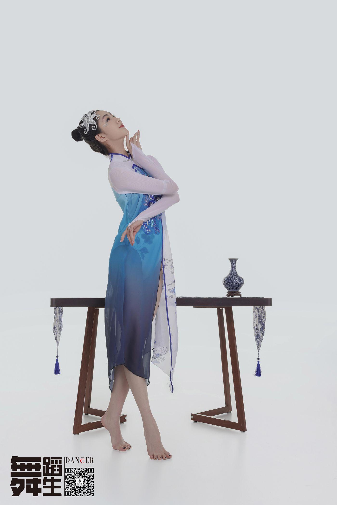 [GALLI嘉丽]舞蹈生日记 104 – 青花瓷 韩玉彤[43P]插图2