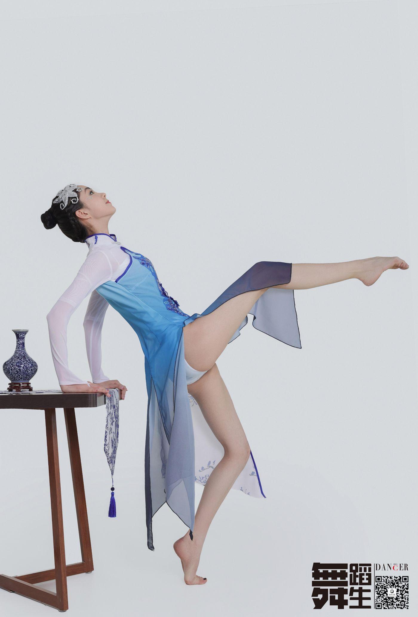 [GALLI嘉丽]舞蹈生日记 104 – 青花瓷 韩玉彤[43P]插图3