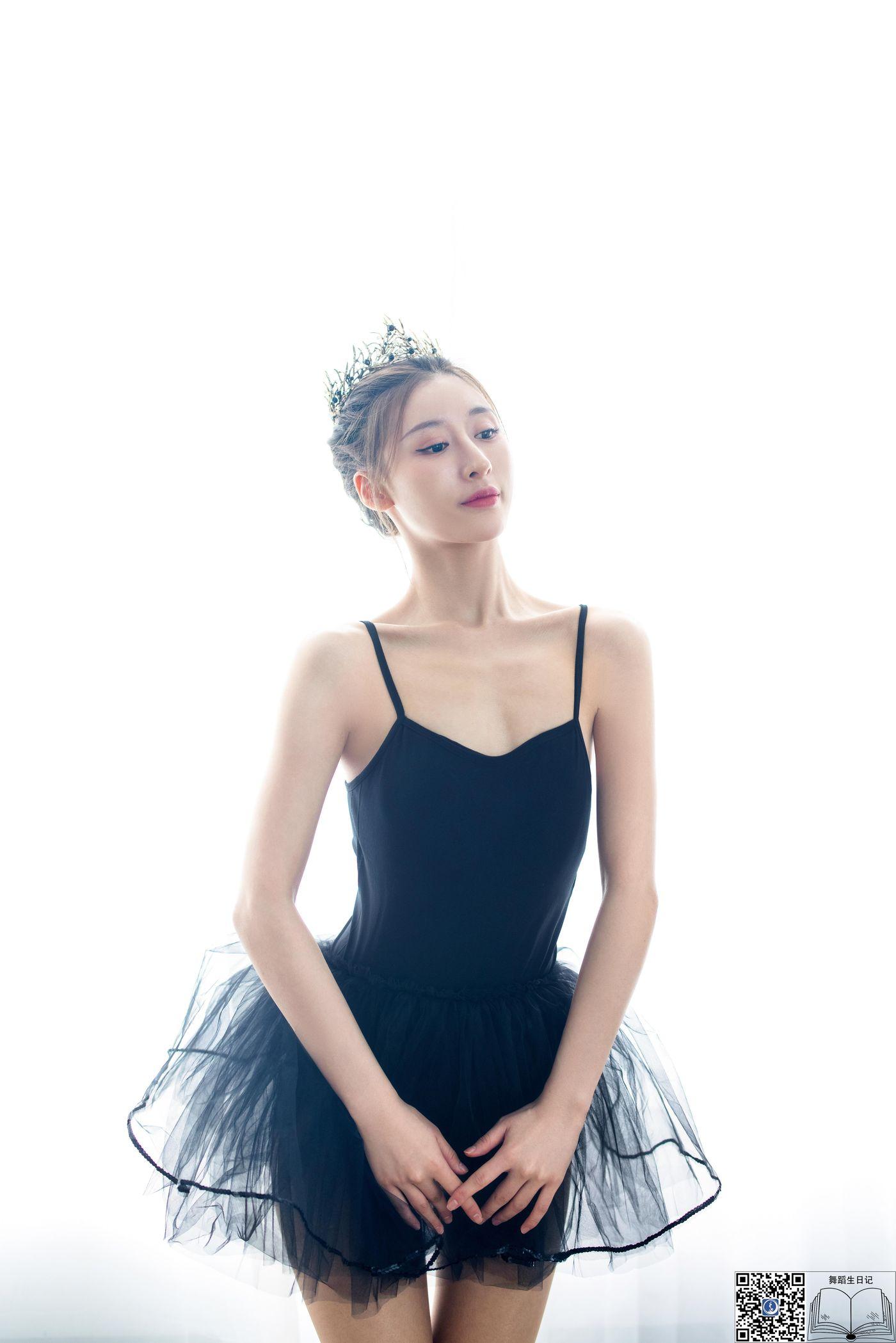 [GALLI嘉丽]舞蹈生日记 059 – 晓娜[43P]插图