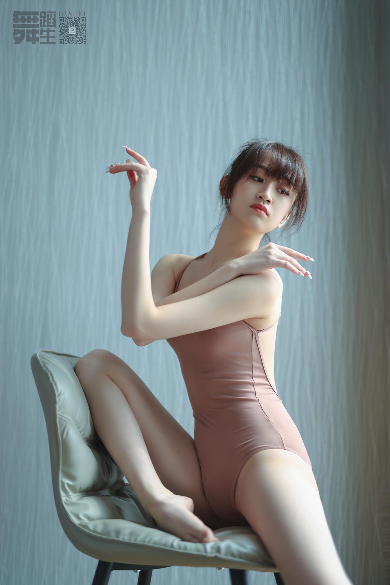 [GALLI嘉丽]舞蹈生日记 116 – 舞[42P]插图2