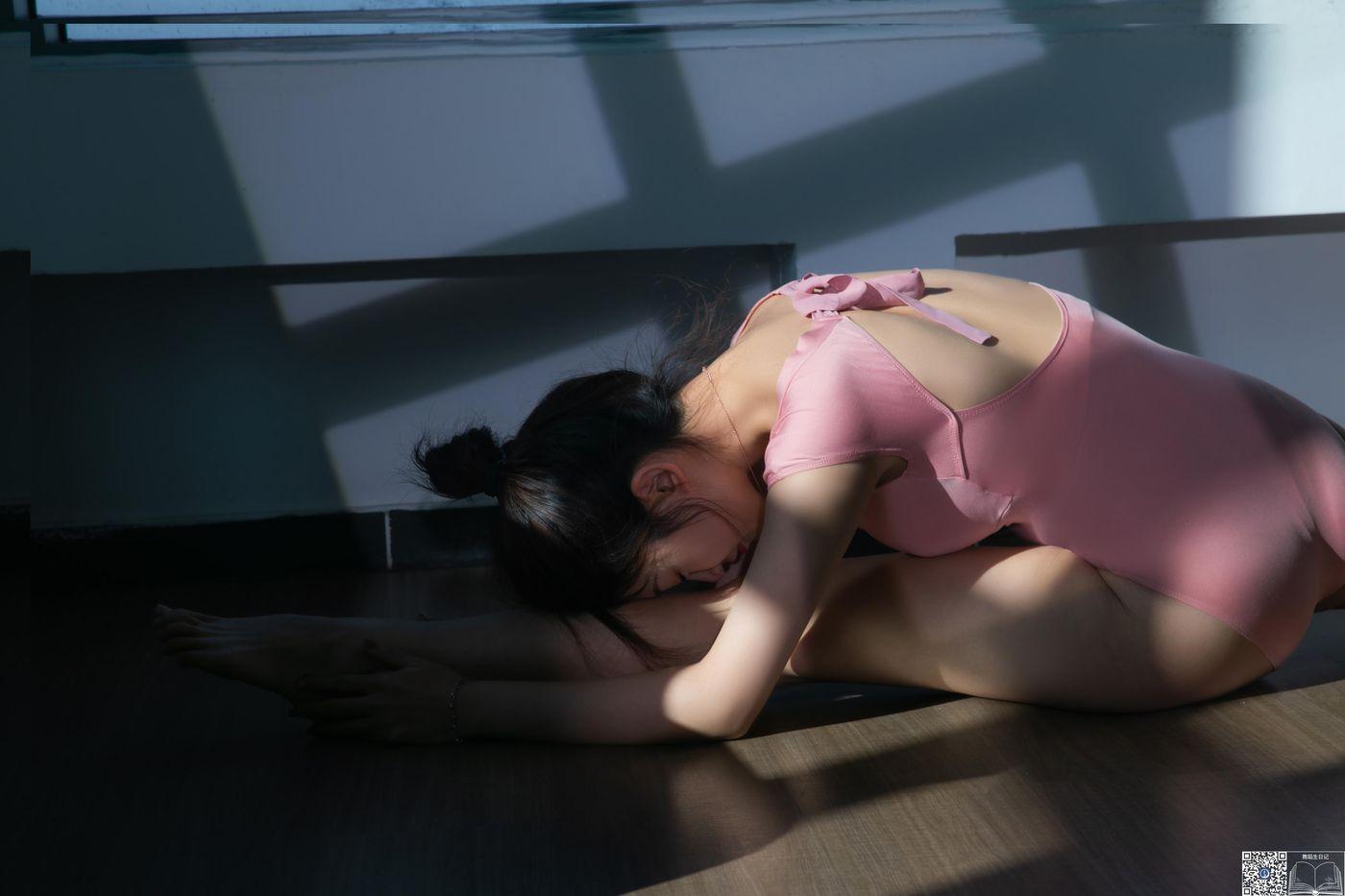 [GALLI嘉丽]舞蹈生日记 037 – 相霖[46P]插图4