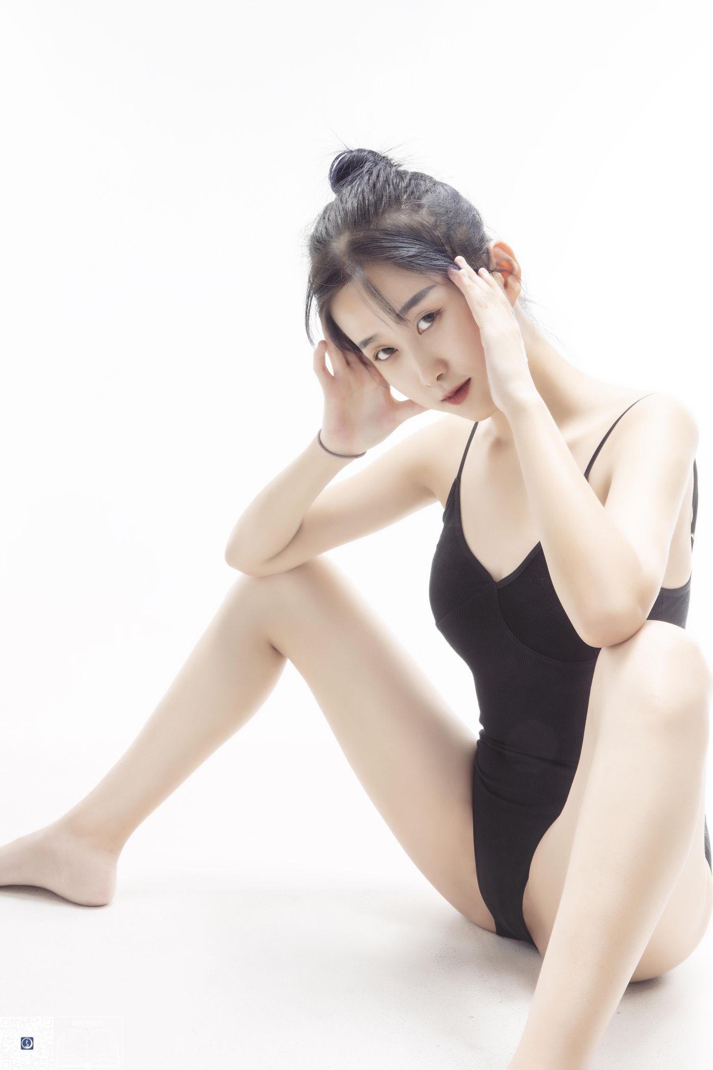 [GALLI嘉丽]舞蹈生日记 021 – 苗苗[30P]插图