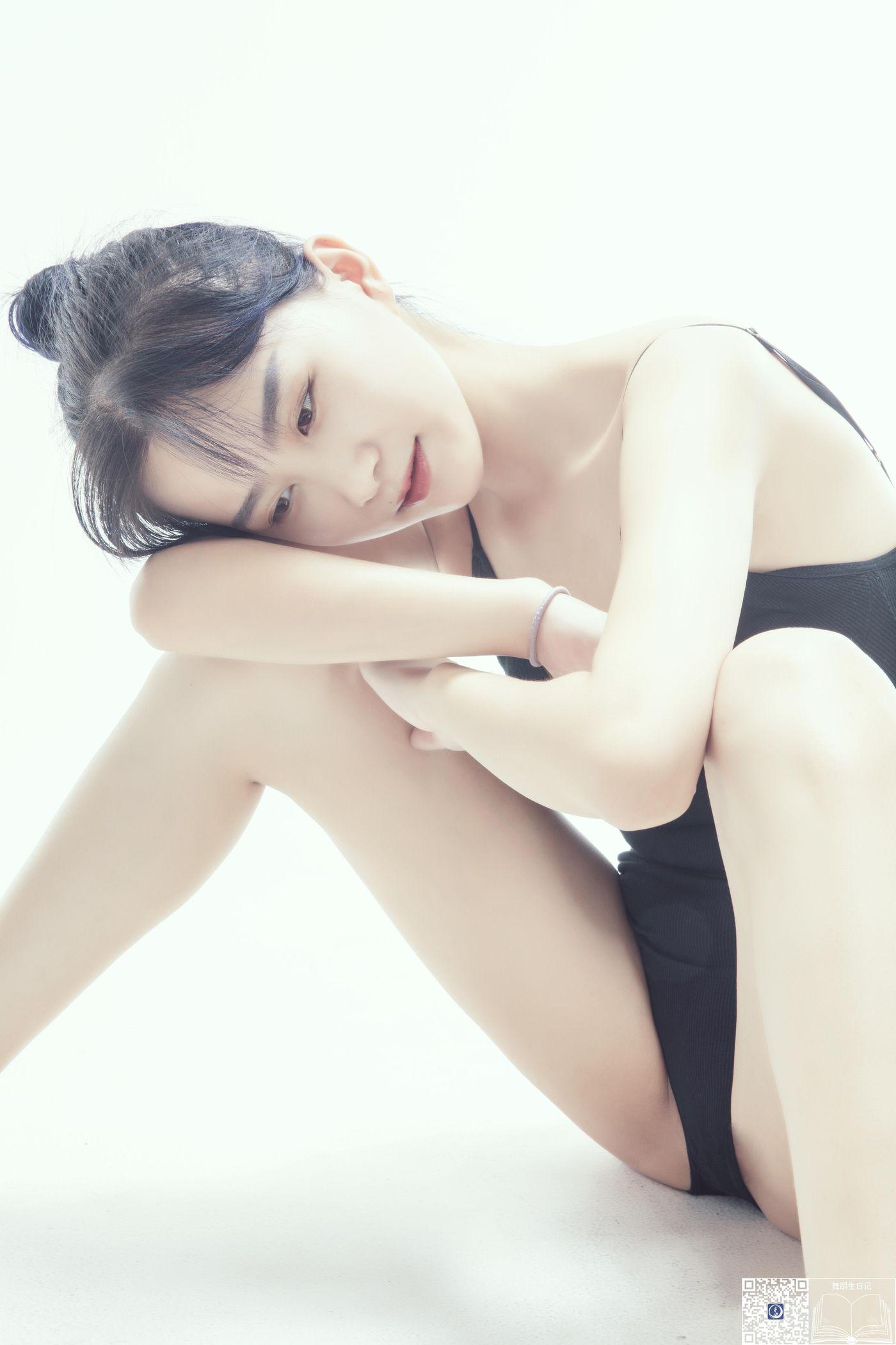 [GALLI嘉丽]舞蹈生日记 021 – 苗苗[30P]插图2