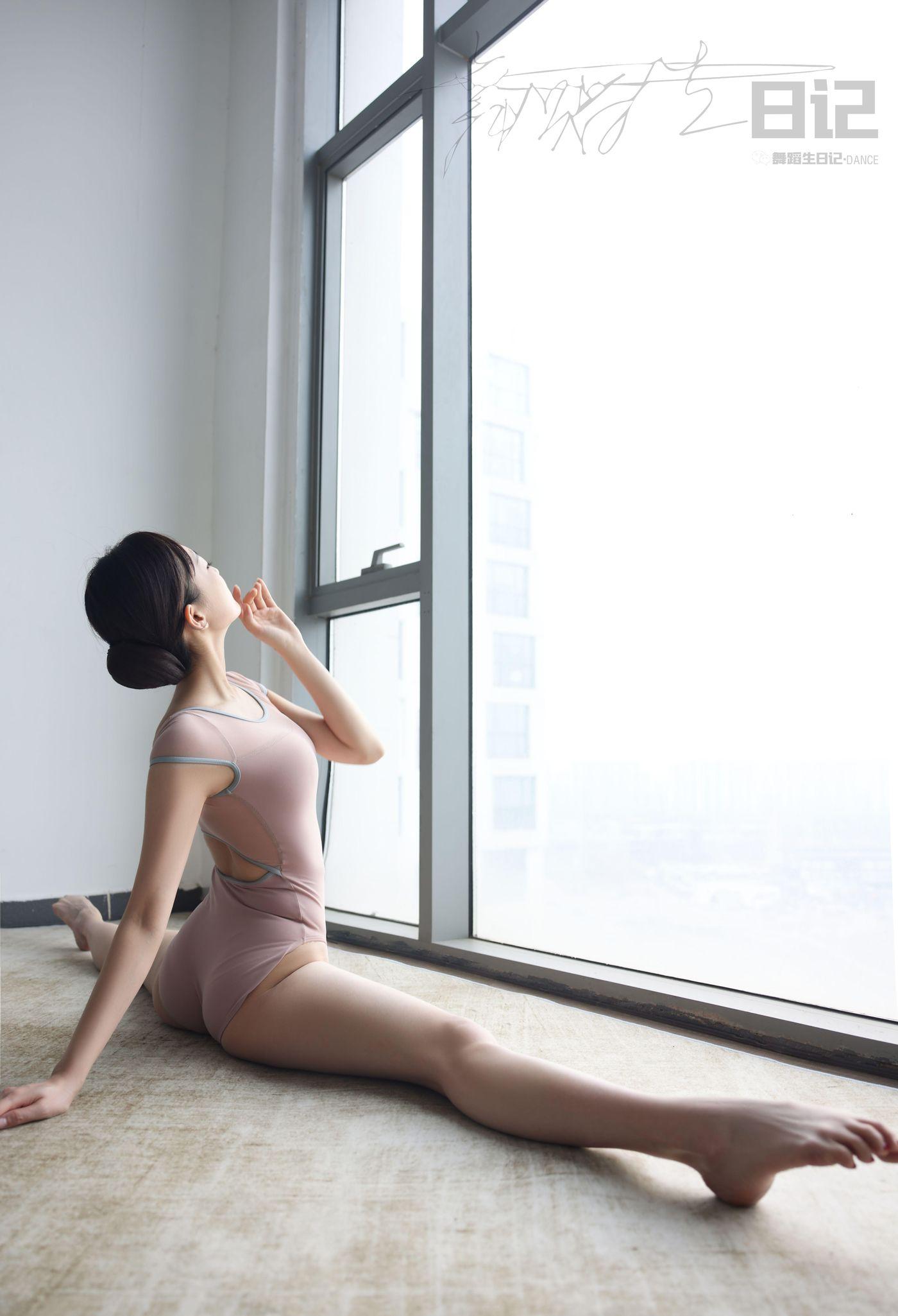 [GALLI嘉丽]舞蹈生日记 084 – 咚咚[58P]插图