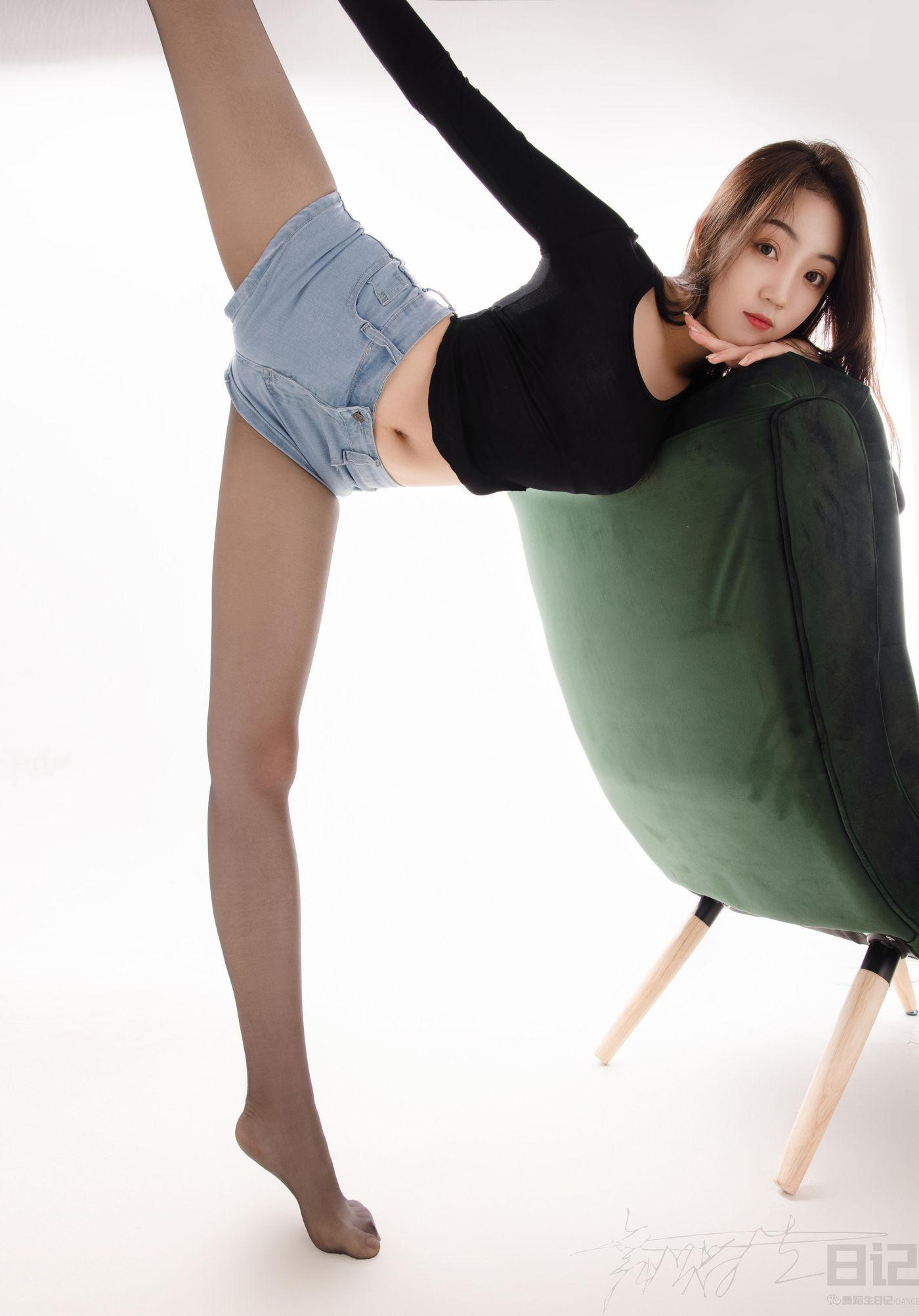 [GALLI嘉丽]舞蹈生日记 069 – 贺贺[47P]插图5