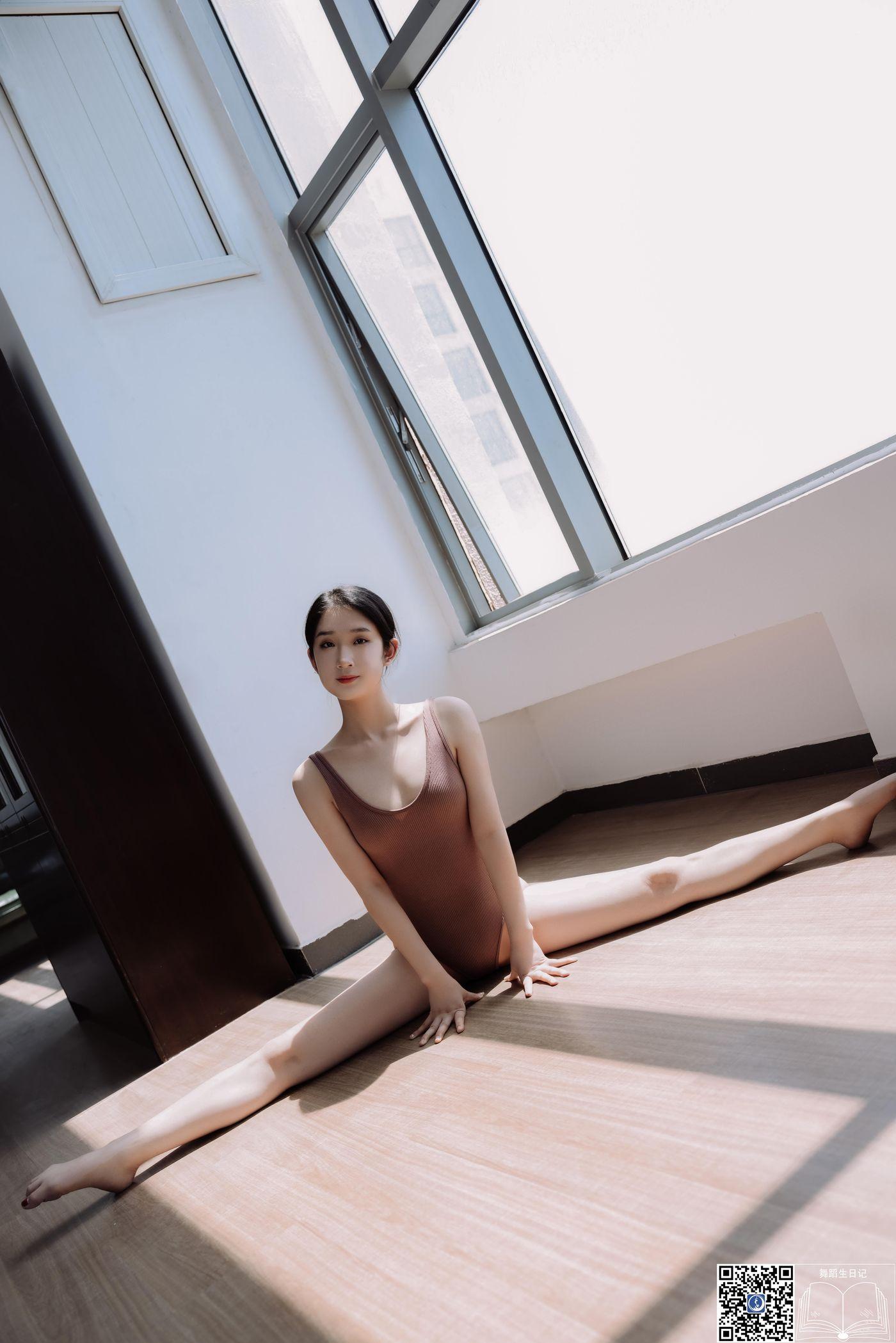 [GALLI嘉丽]舞蹈生日记 046 – 珊珊[40P]插图6