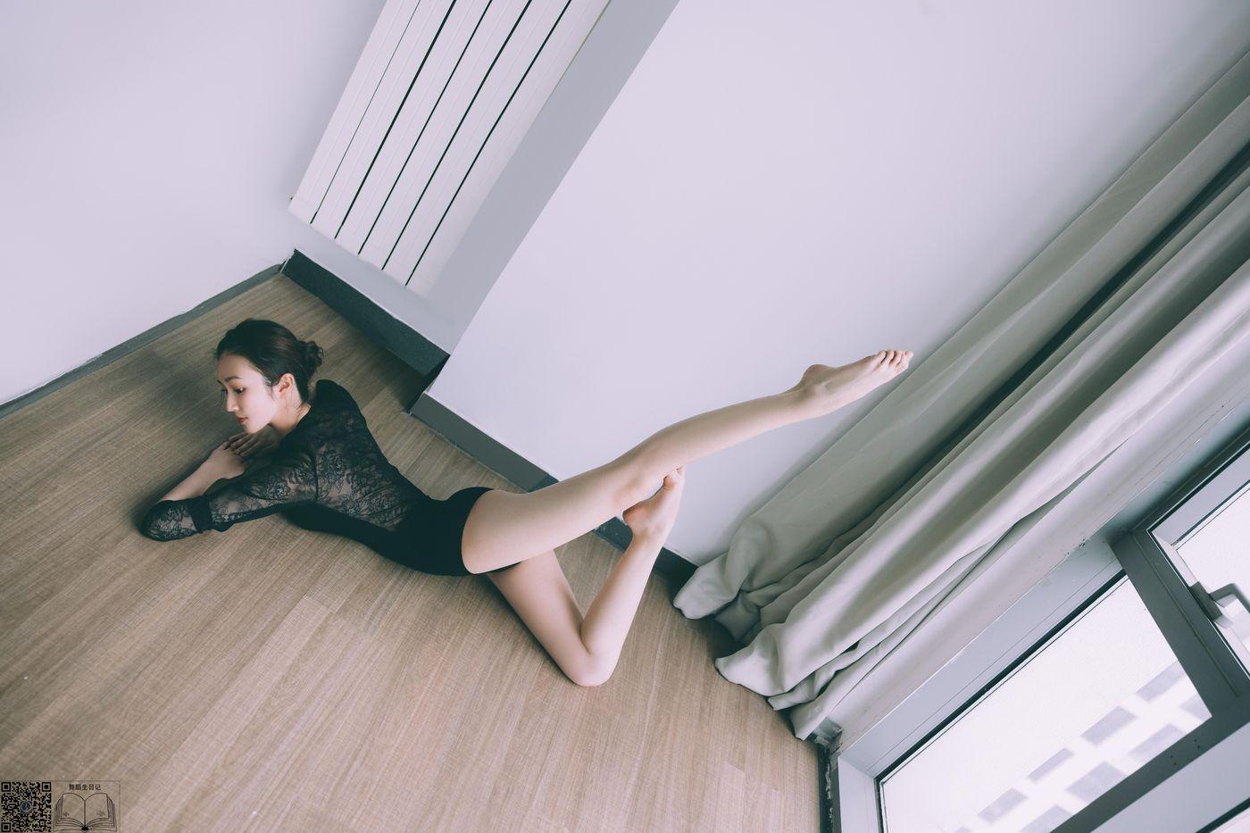 [GALLI嘉丽]舞蹈生日记 045 – 小萱[51P]插图1