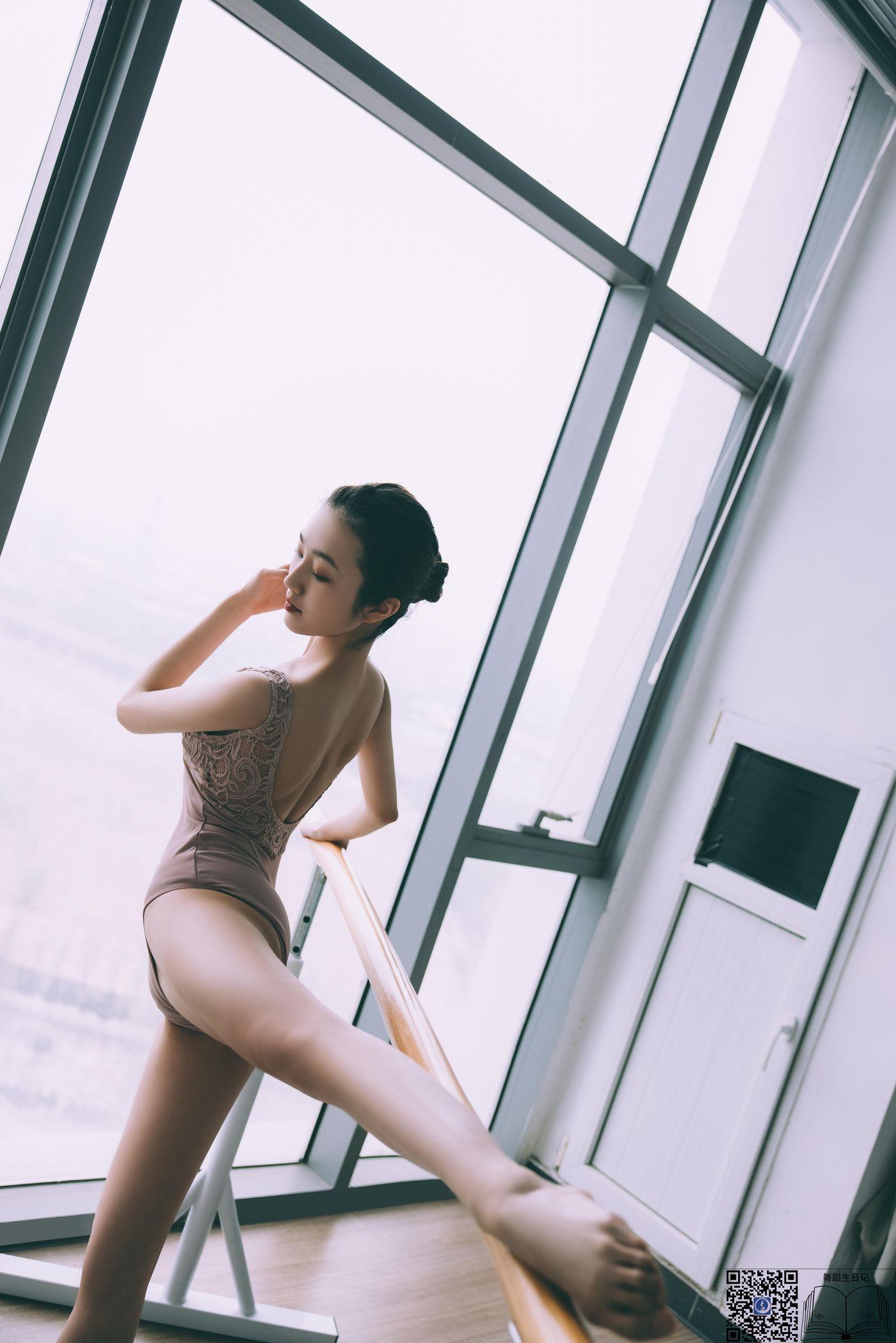 [GALLI嘉丽]舞蹈生日记 045 – 小萱[51P]插图6