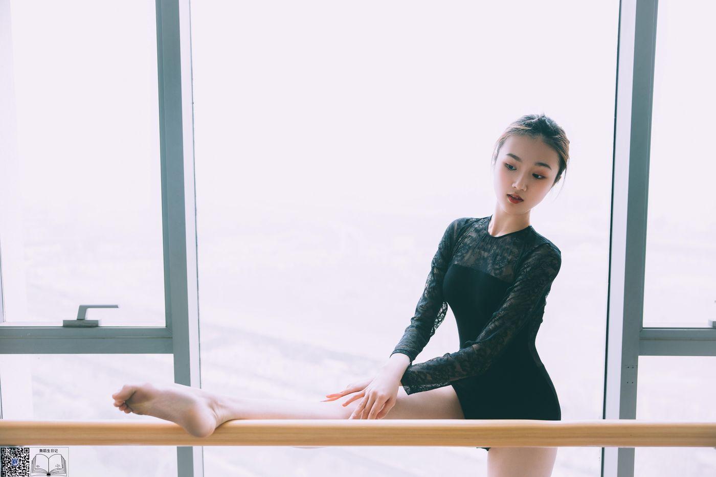 [GALLI嘉丽]舞蹈生日记 045 – 小萱[51P]插图8