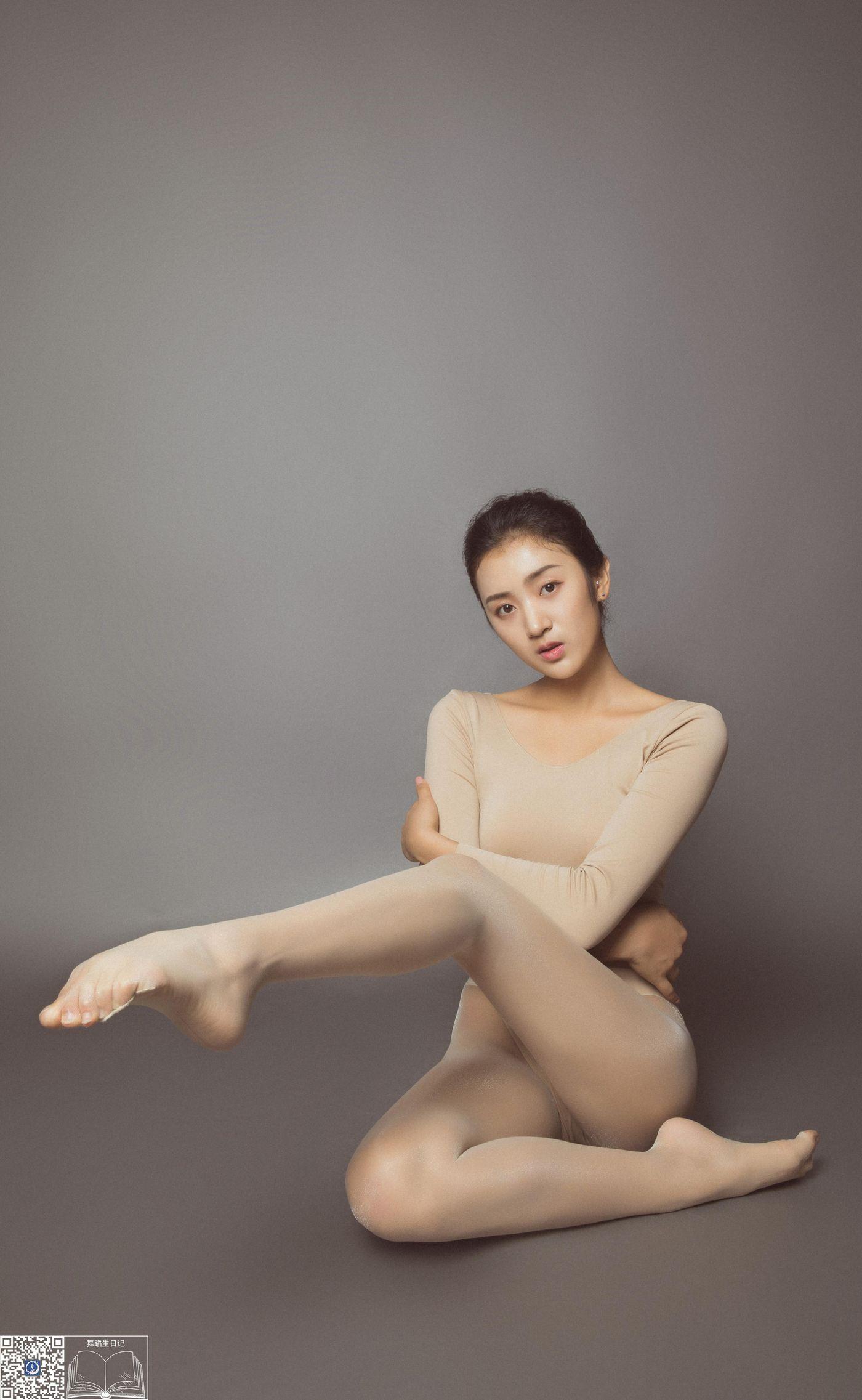 [GALLI嘉丽]舞蹈生日记 098 – 子墨[63P]插图5