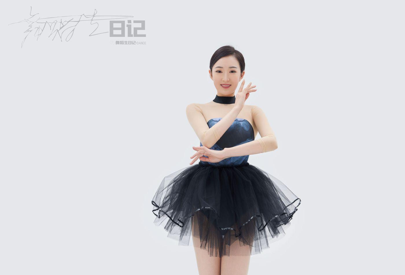 [GALLI嘉丽]舞蹈生日记 085 – 咚咚[33P]插图6