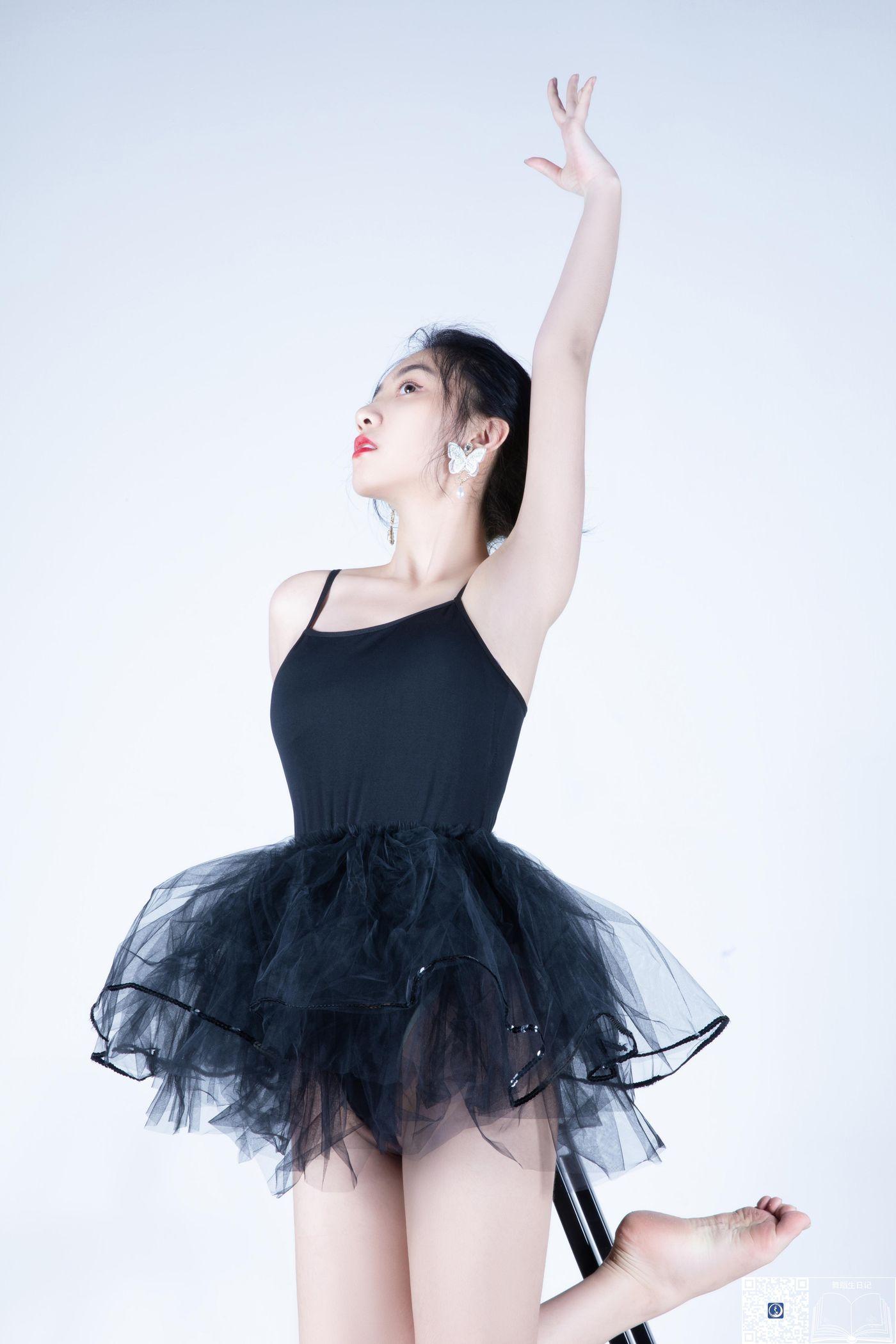 [GALLI嘉丽]舞蹈生日记 019 – 唐可[28P]插图9