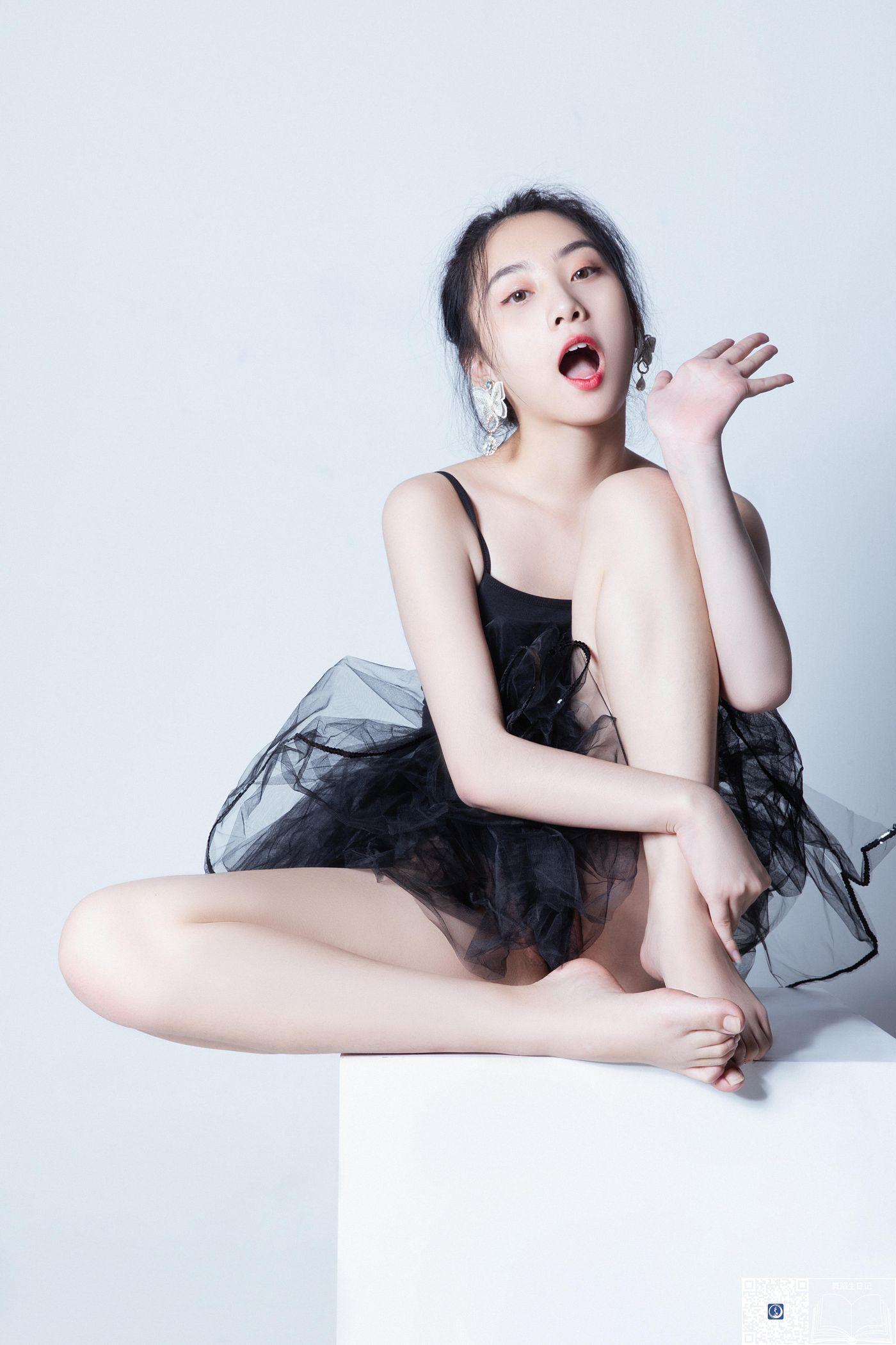 [GALLI嘉丽]舞蹈生日记 019 – 唐可[28P]插图3