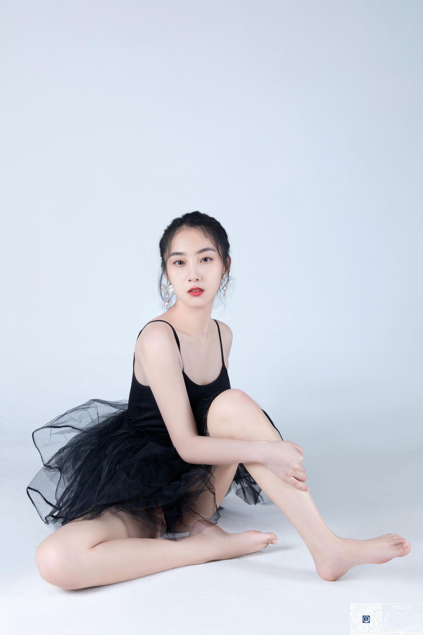 [GALLI嘉丽]舞蹈生日记 019 – 唐可[28P]插图6