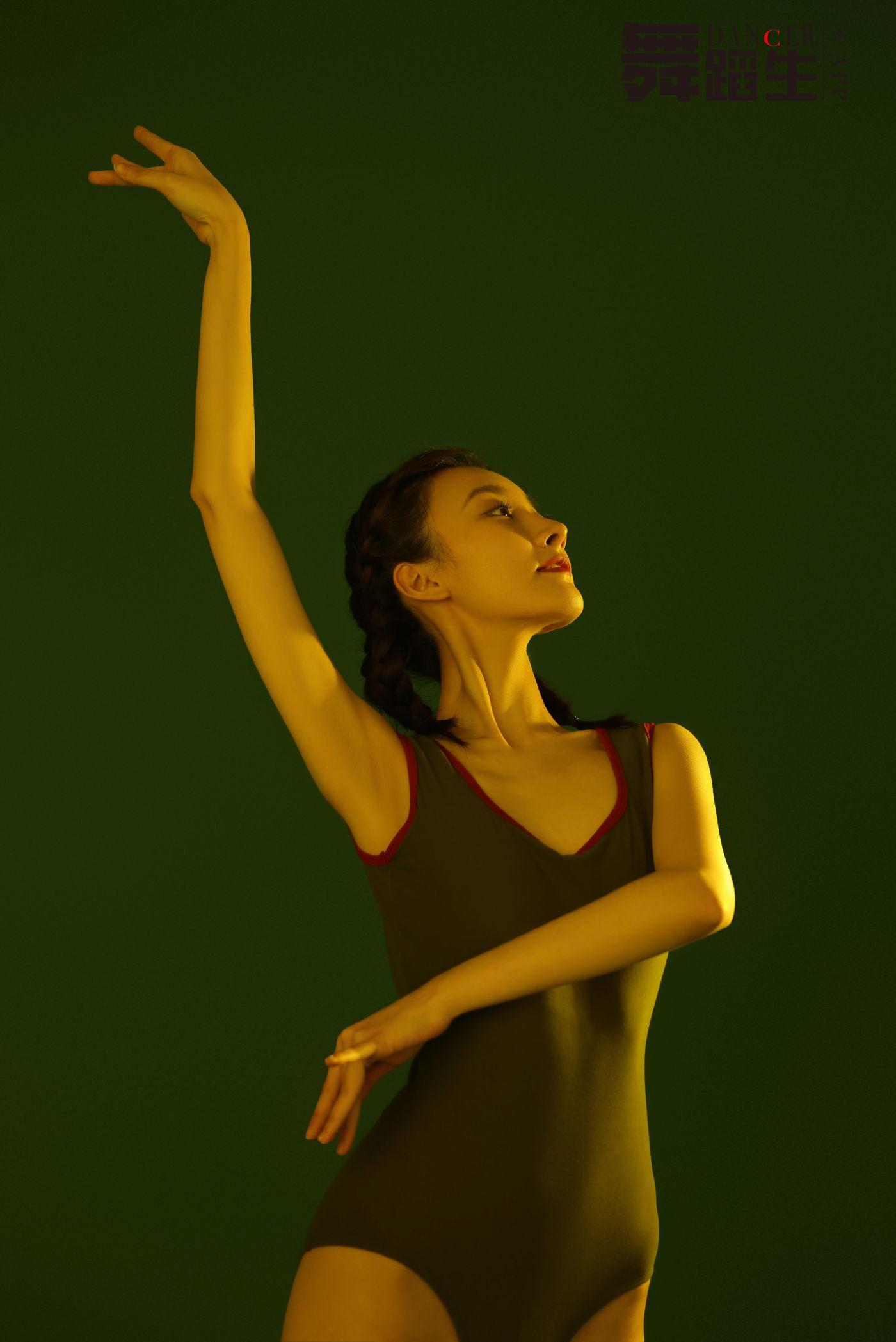 [GALLI嘉丽]舞蹈生日记 093 – 芳华 张樱山[52P]插图7