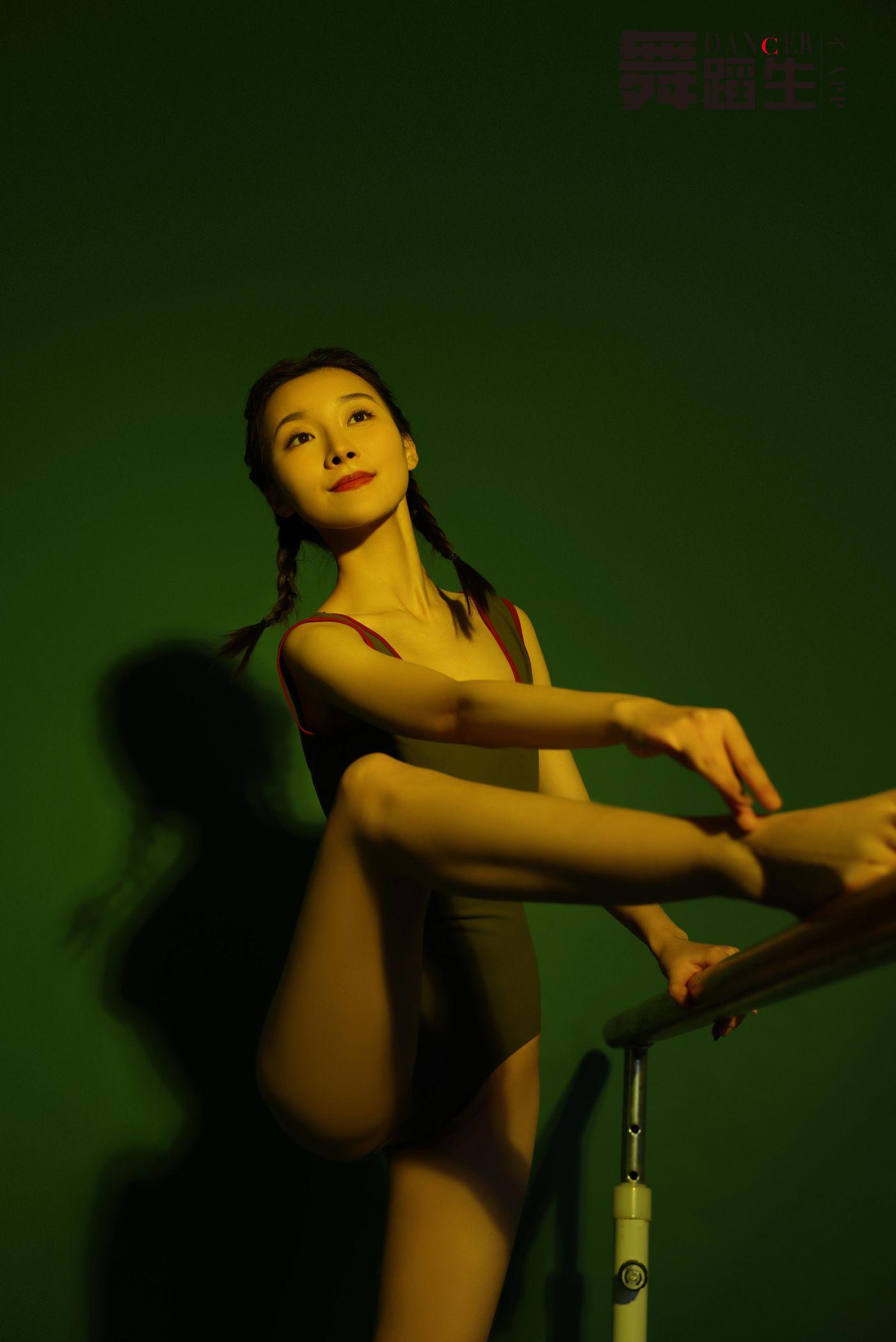 [GALLI嘉丽]舞蹈生日记 093 – 芳华 张樱山[52P]插图9