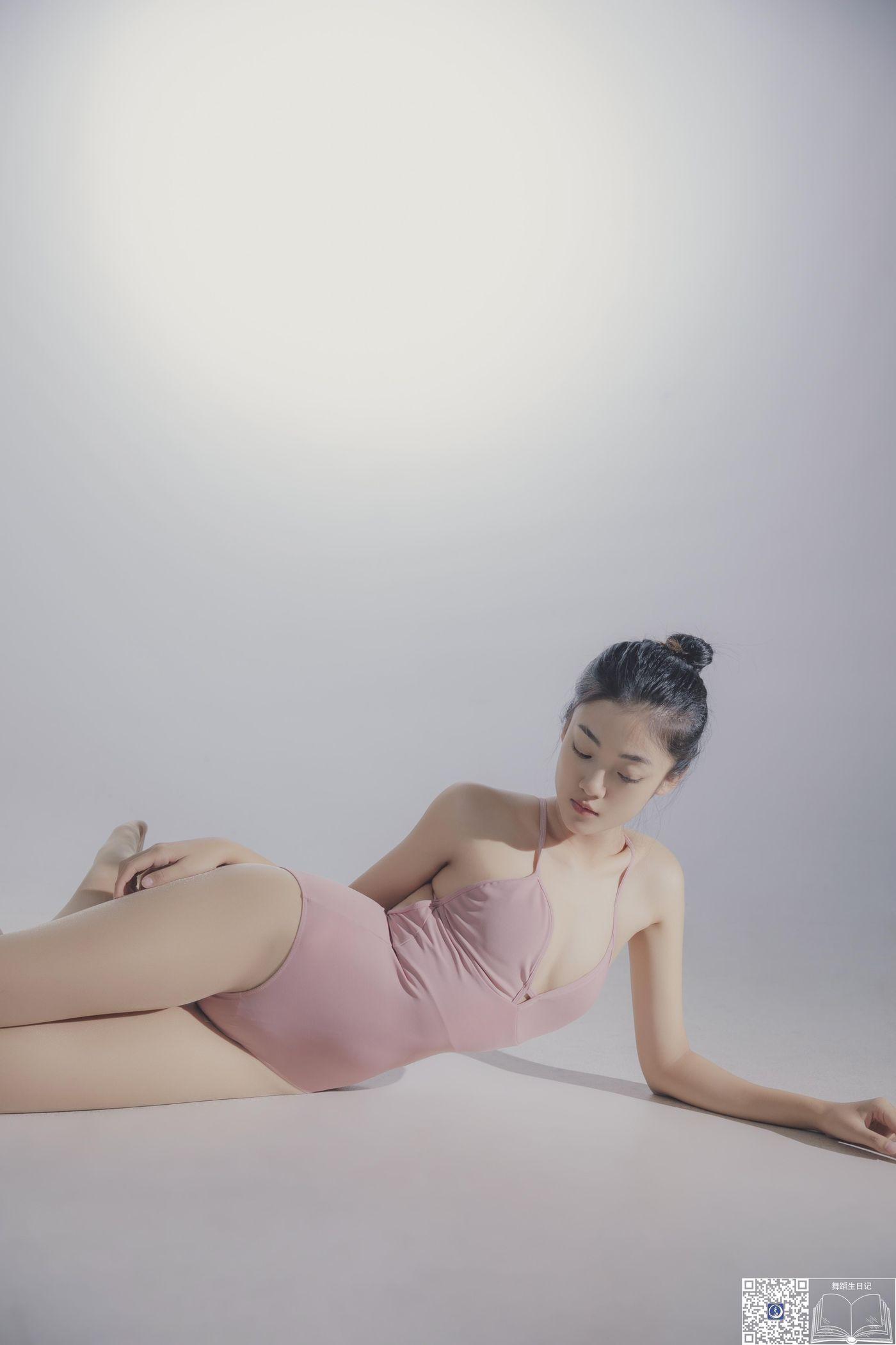[GALLI嘉丽]舞蹈生日记 024 – 星利[41P]插图5