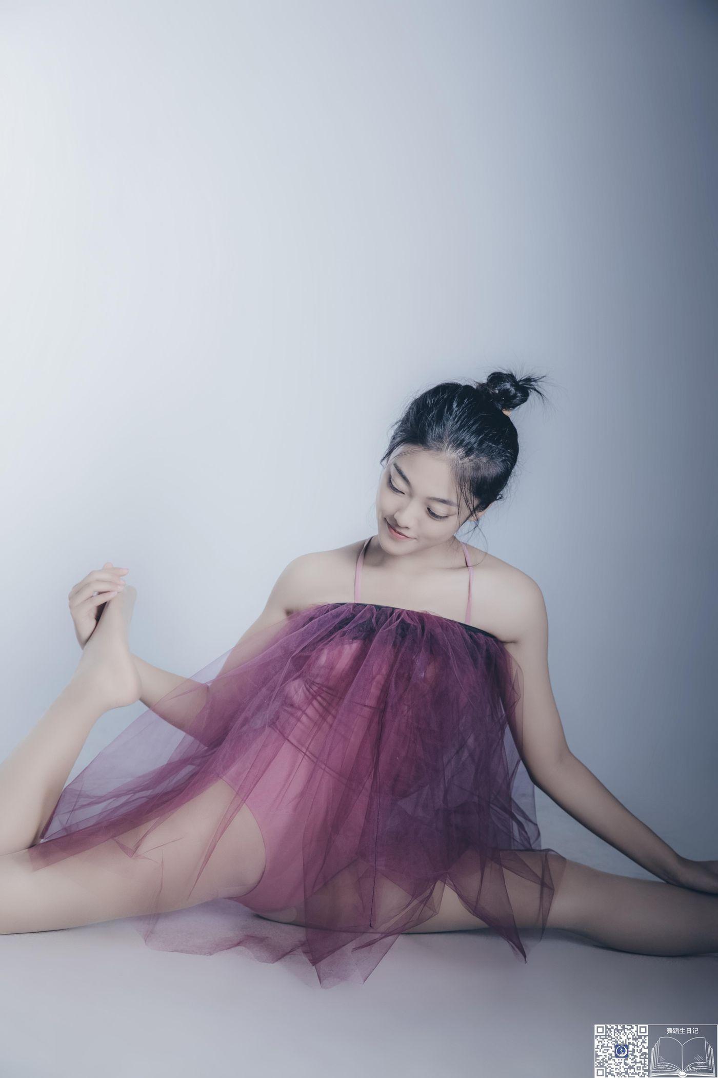 [GALLI嘉丽]舞蹈生日记 024 – 星利[41P]插图2