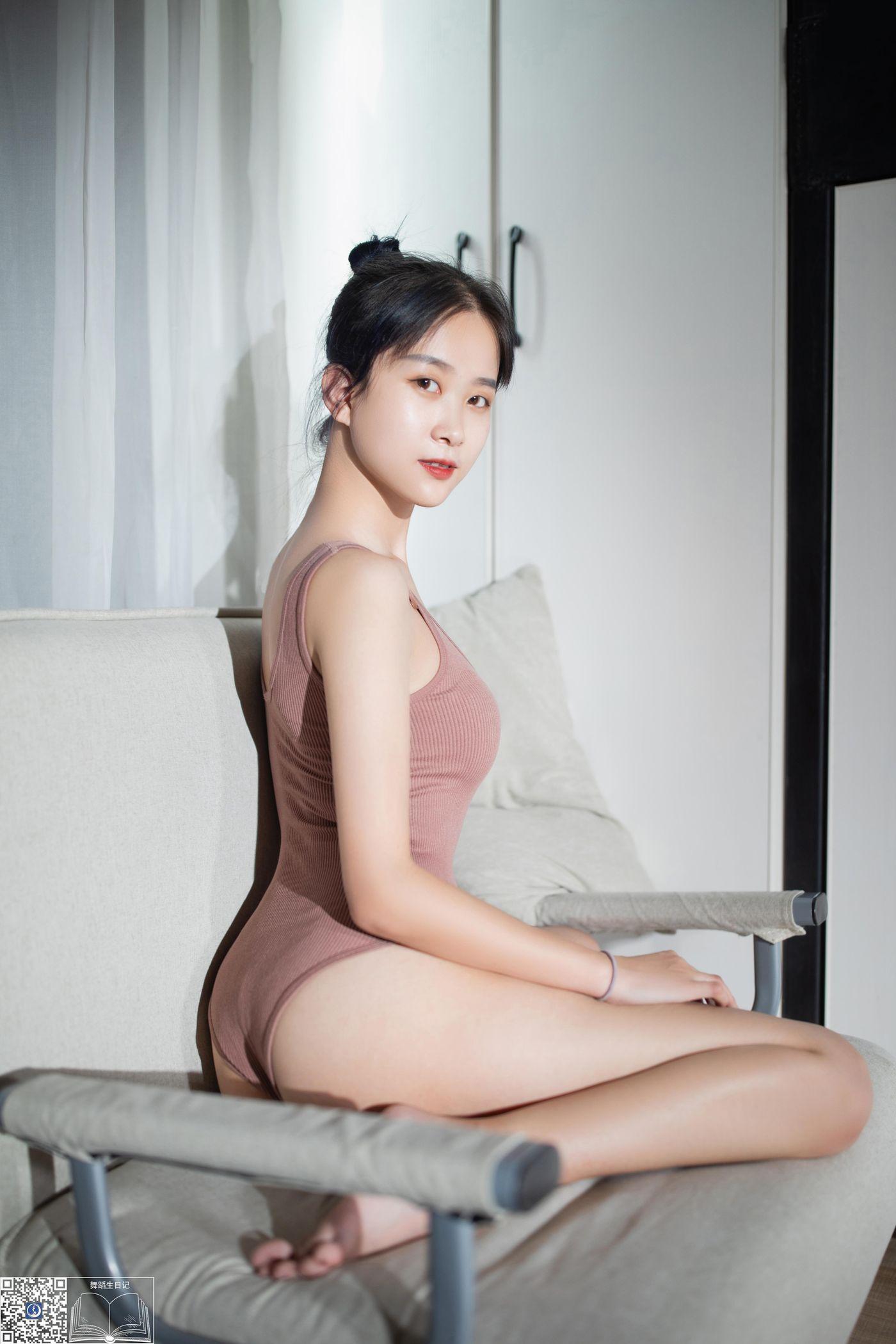 [GALLI嘉丽]舞蹈生日记 027 – 苗苗[30P]插图9