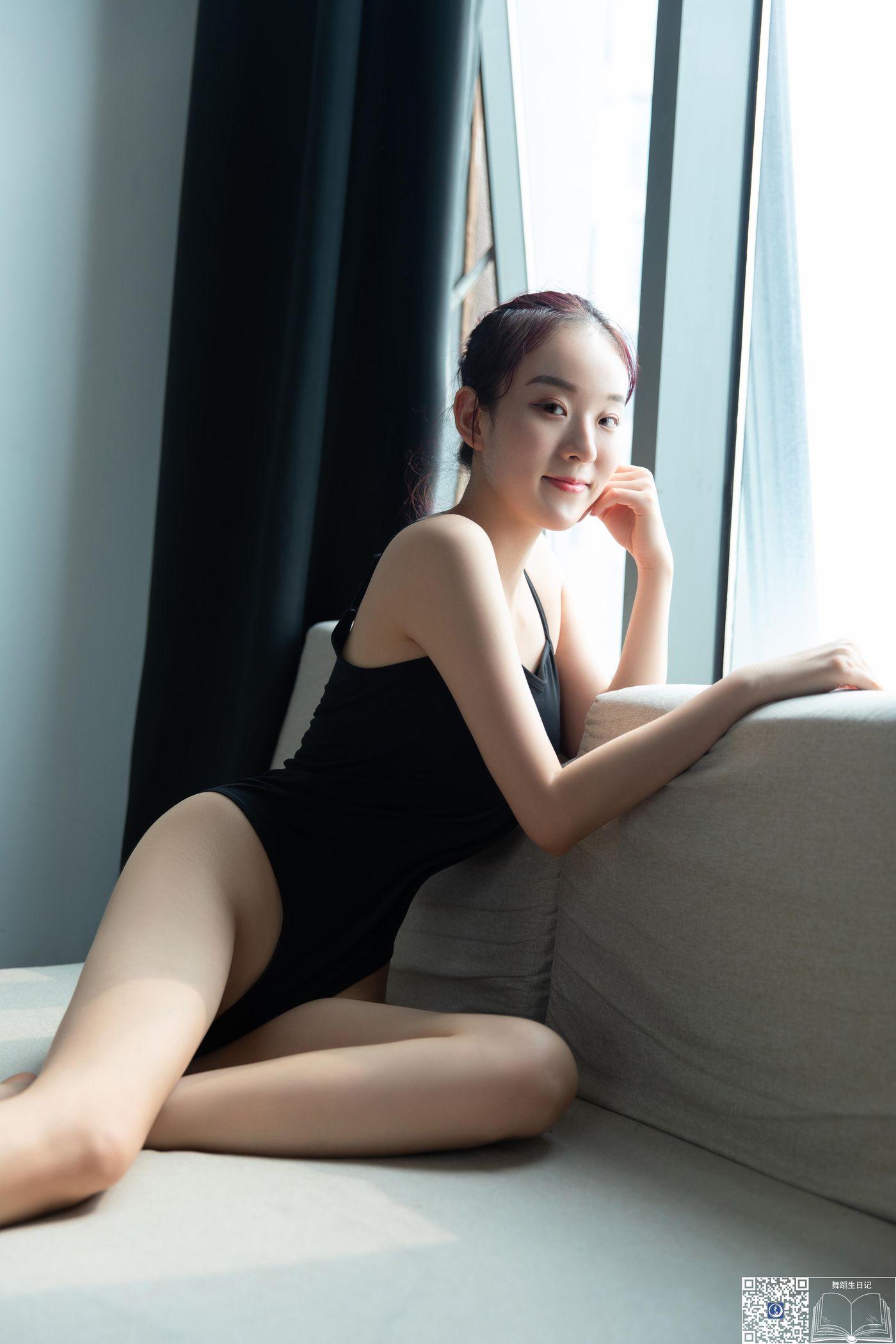 [GALLI嘉丽]舞蹈生日记 020 – 雨琪[27P]插图2
